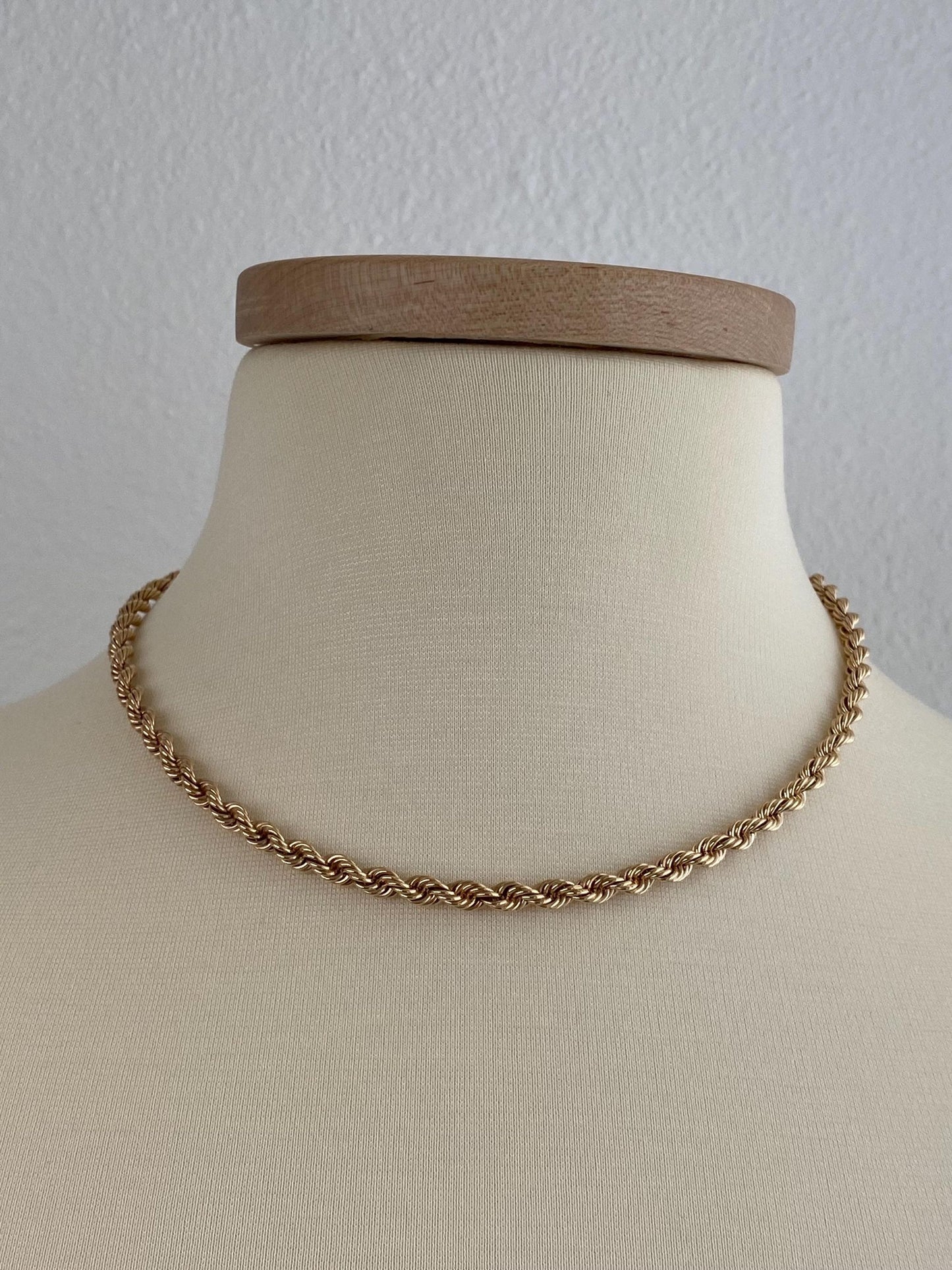 Vintage 14k Yellow Gold Chunky Rope Chain Necklace - 18 inches