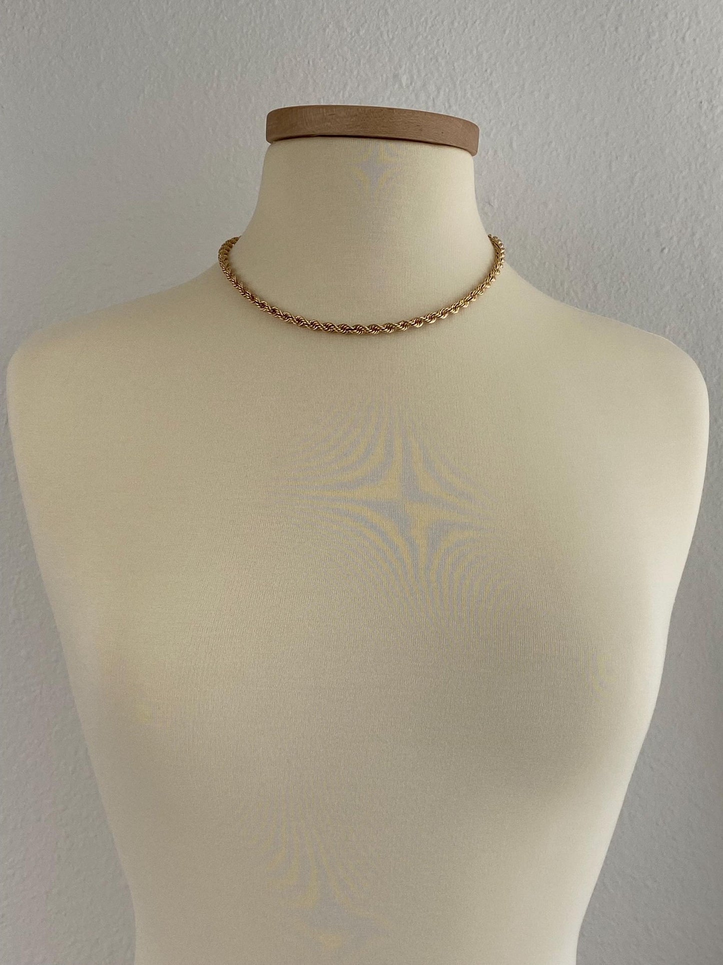 Vintage 14k Yellow Gold Chunky Rope Chain Necklace - 18 inches