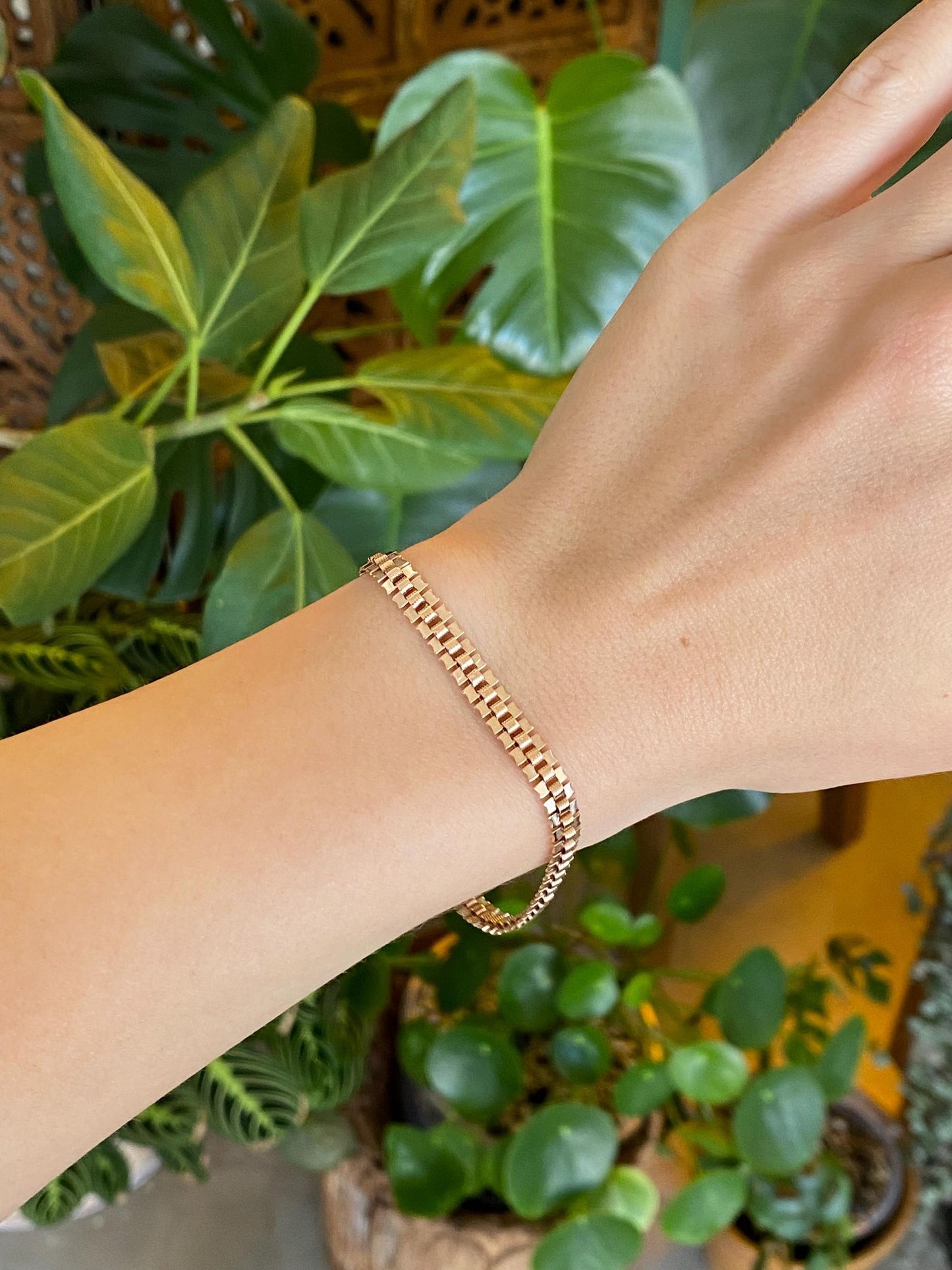 Solid 12k Rose Gold Fancy Flat Chain Bracelet - 7 inches