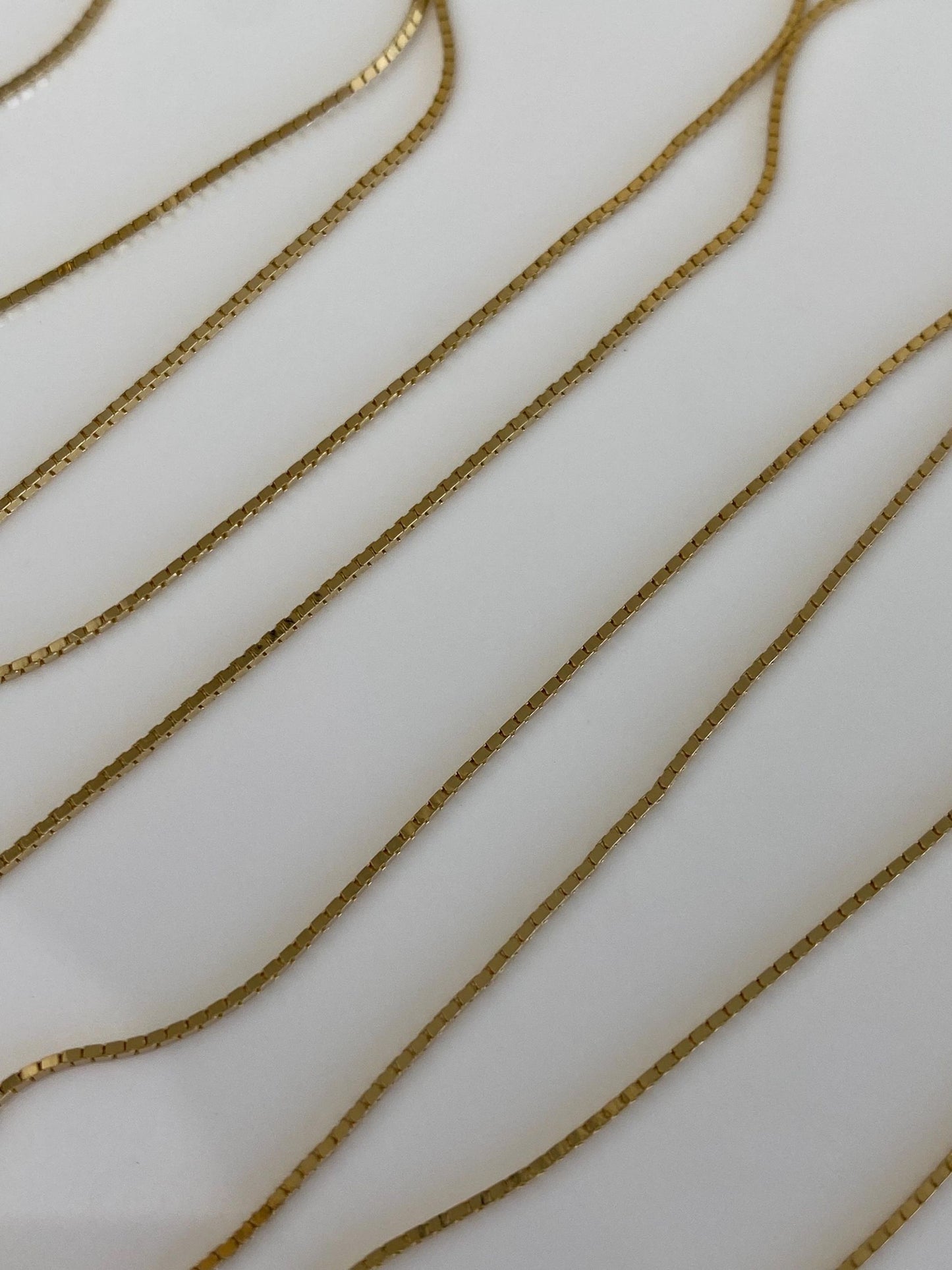 Vintage Solid 14k Yellow Gold Long Box Chain Necklace - 30 inches
