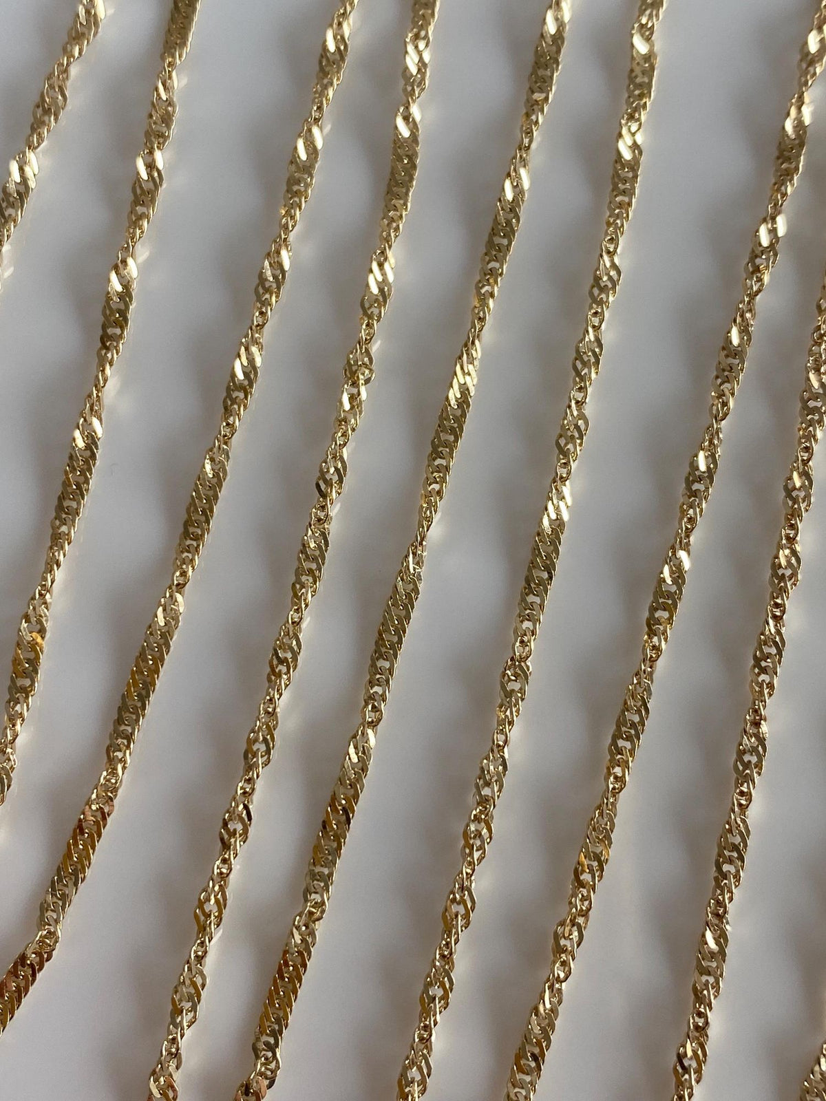 Vintage Solid 14k Yellow Gold Long Twist Chain Necklace - 30 inches
