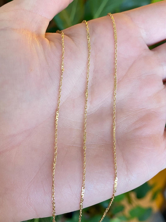 Vintage Solid 14k Yellow Gold Designed Cable Link Chain Necklace - 18.5 inches
