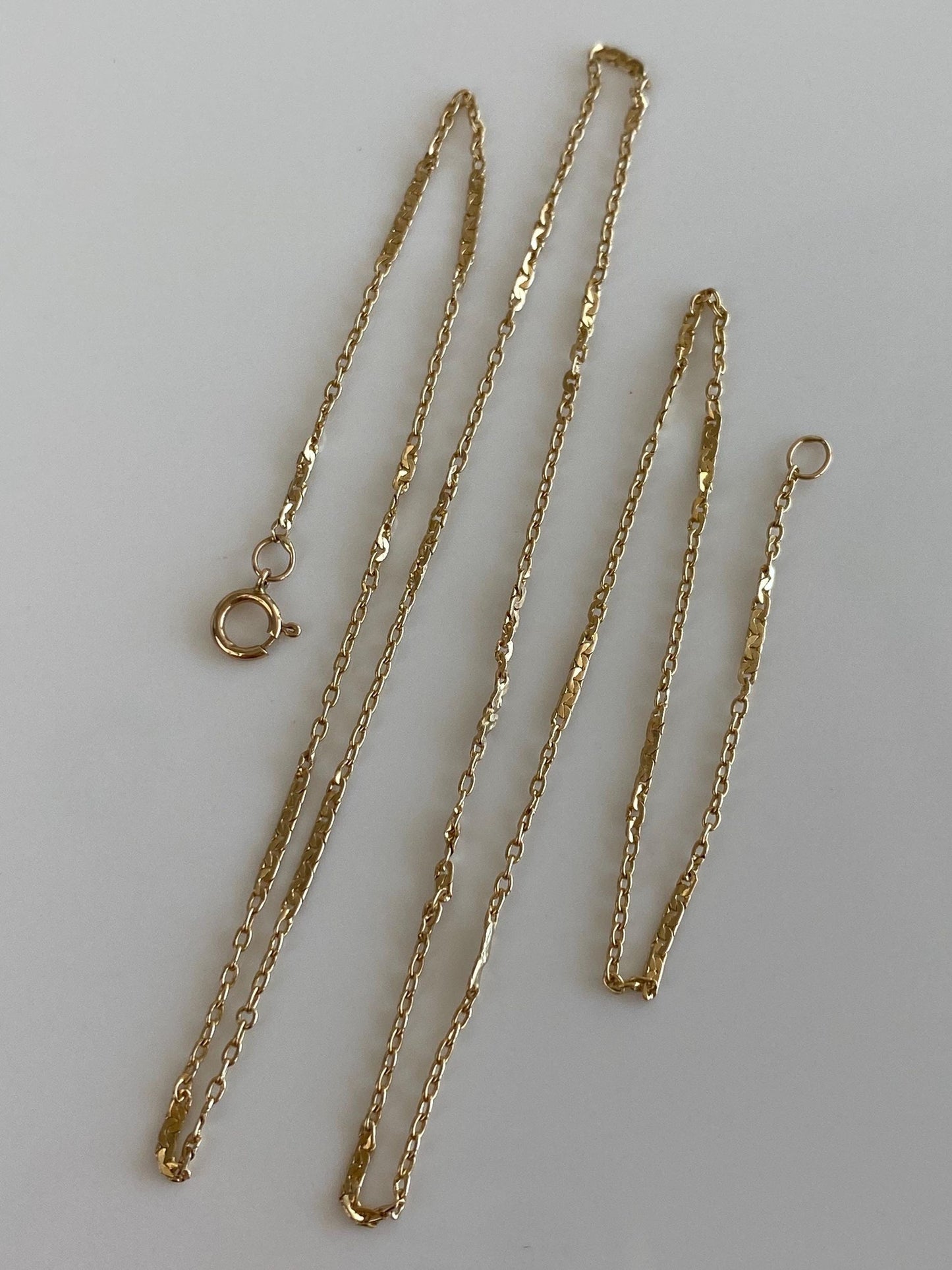 Vintage Solid 14k Yellow Gold Designed Cable Link Chain Necklace - 18.5 inches