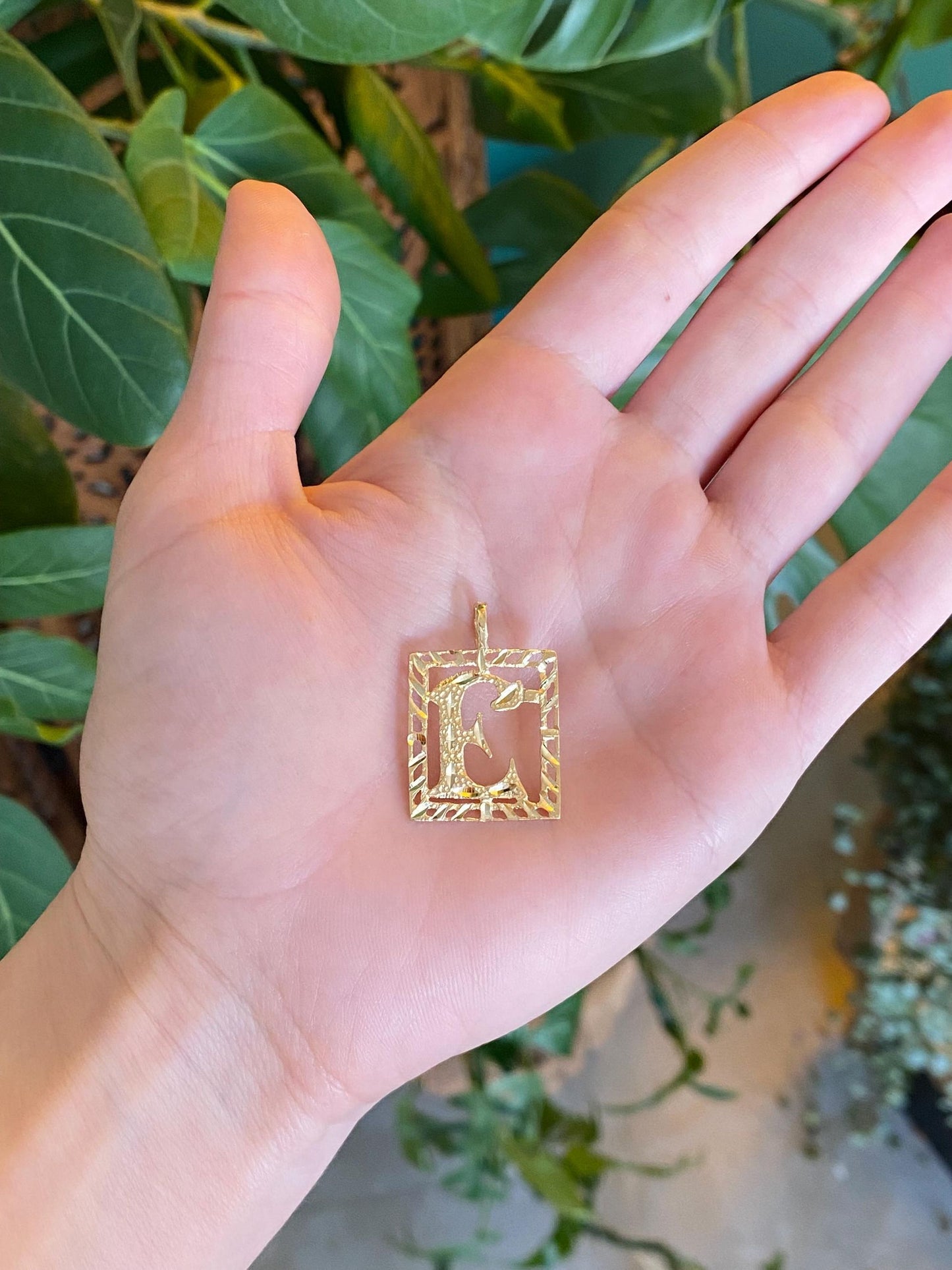 Vintage Solid 14k Yellow Gold Initial 'E' Charm
