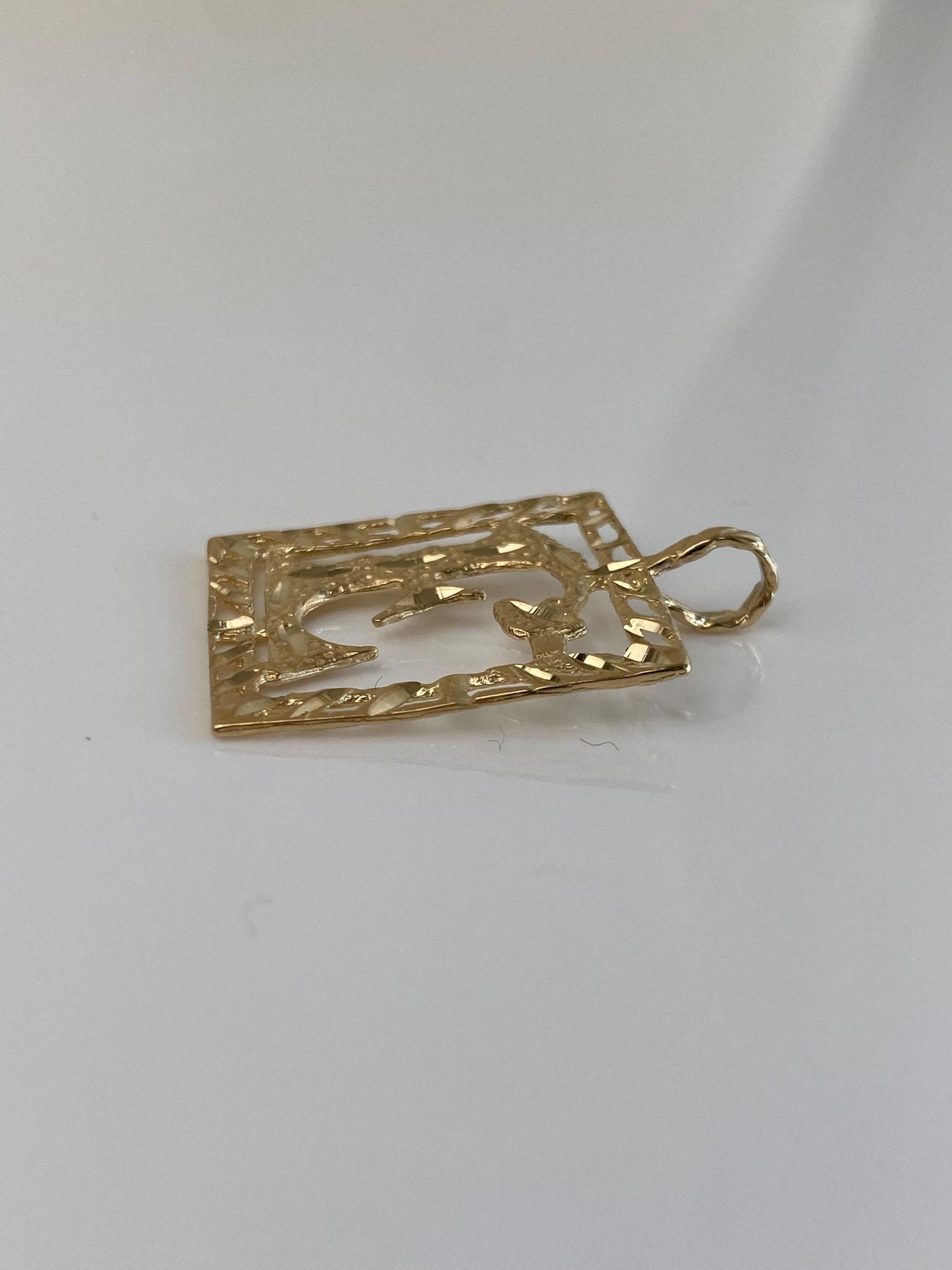 Vintage Solid 14k Yellow Gold Initial 'E' Charm