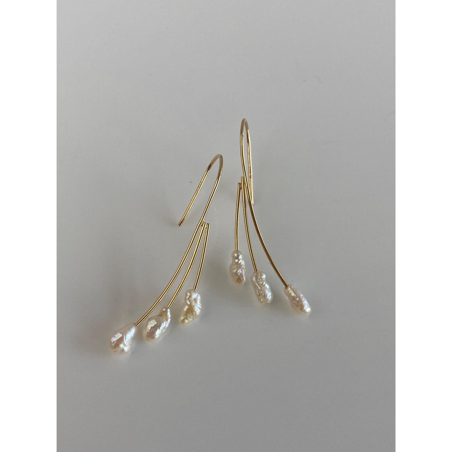 Vintage Solid 14k Yellow Gold Pearl Drop Earrings