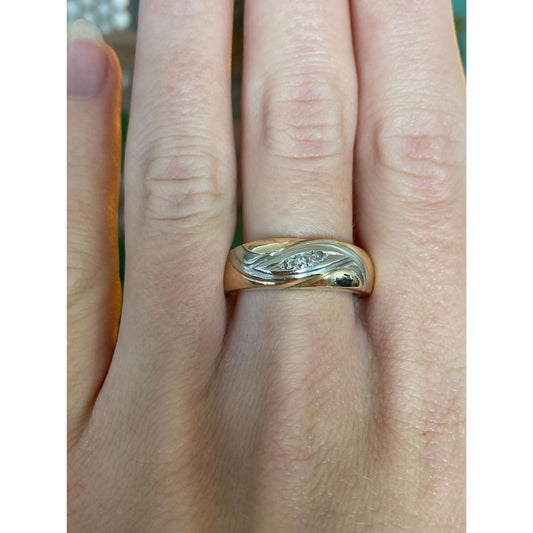 Vintage Solid 14k Yellow & White Gold Diamond Ring Band - Size 9.5
