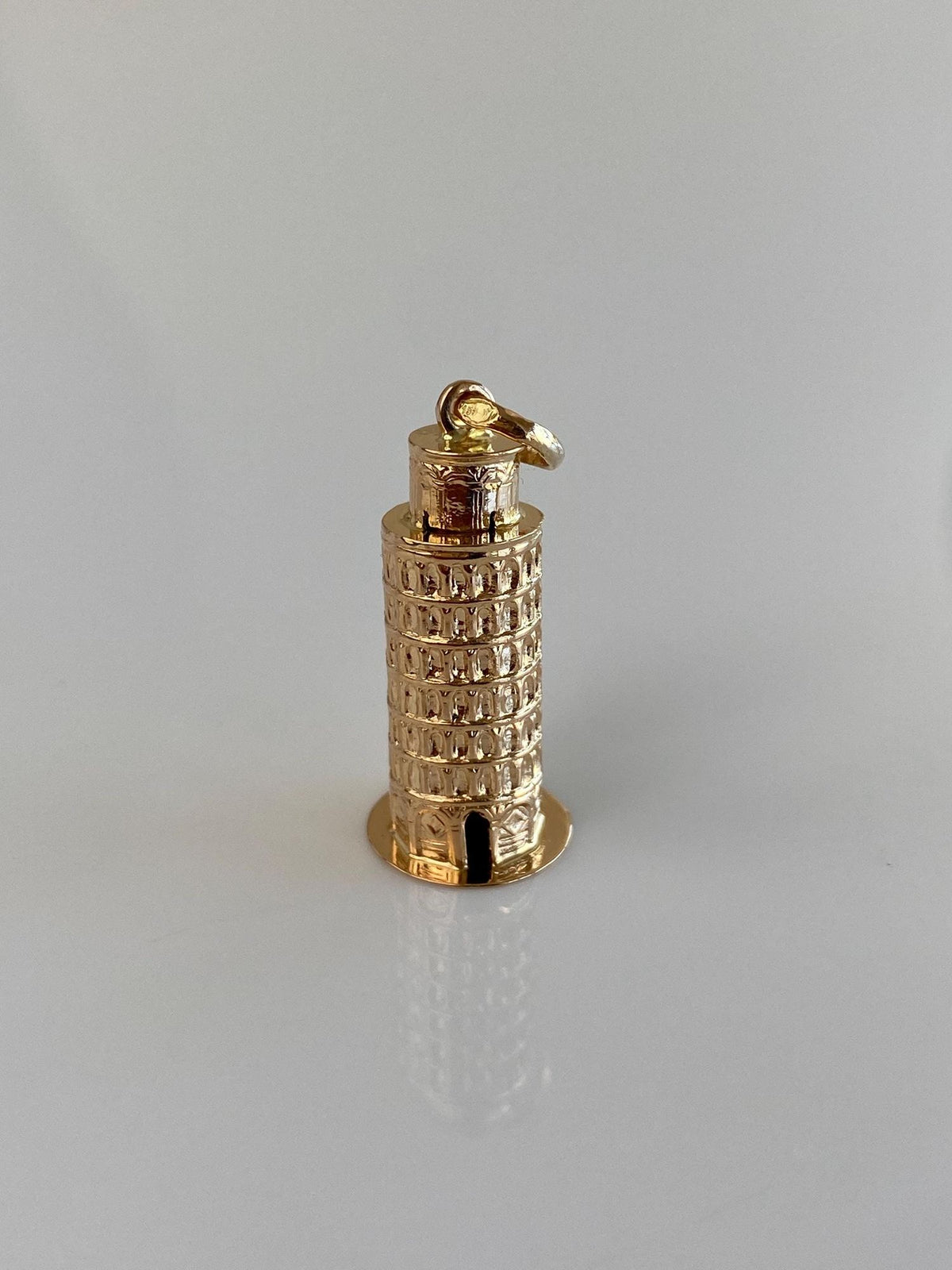 Vintage 18k Yellow Gold Leaning Tower of Pisa Charm