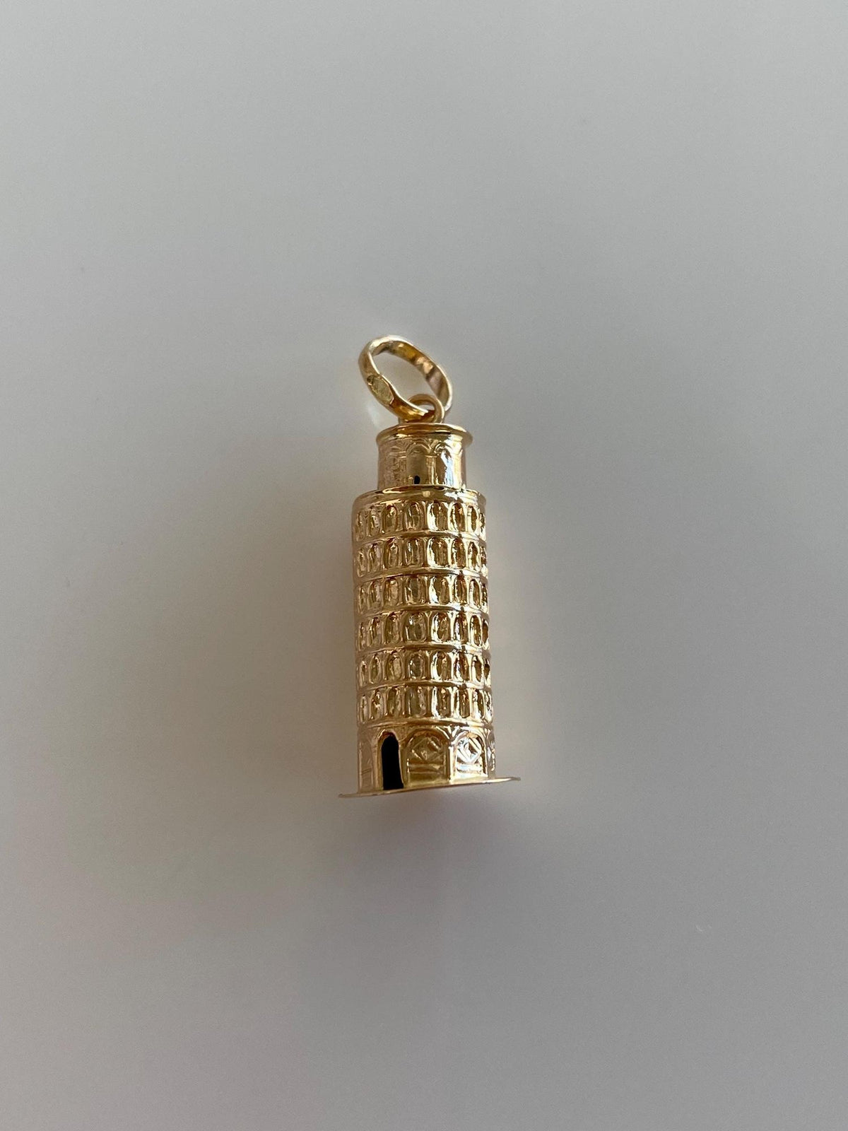 Vintage 18k Yellow Gold Leaning Tower of Pisa Charm