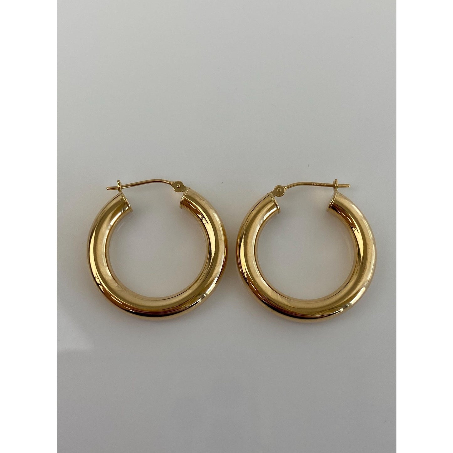 Vintage 18k Yellow Gold Chunky Hoop Earrings