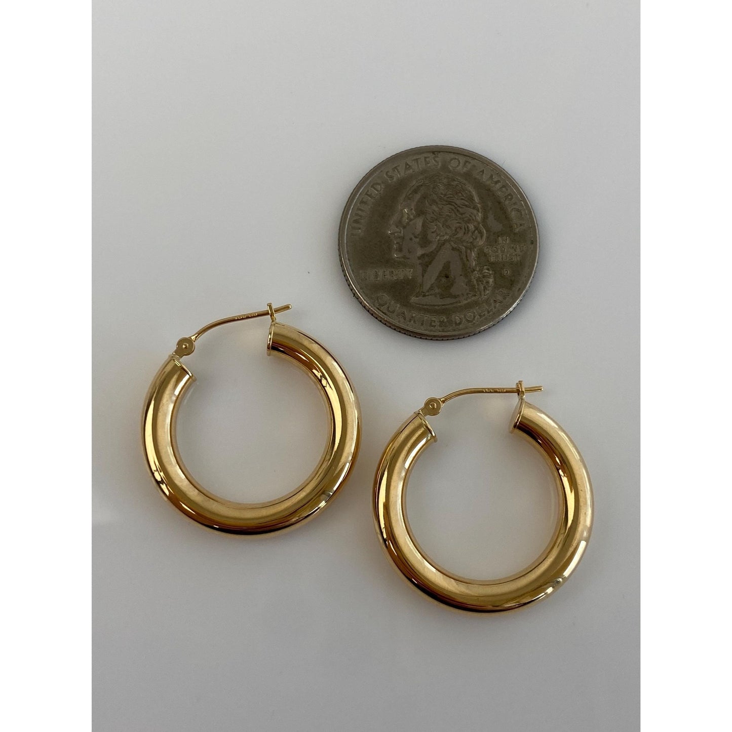 Vintage 18k Yellow Gold Chunky Hoop Earrings