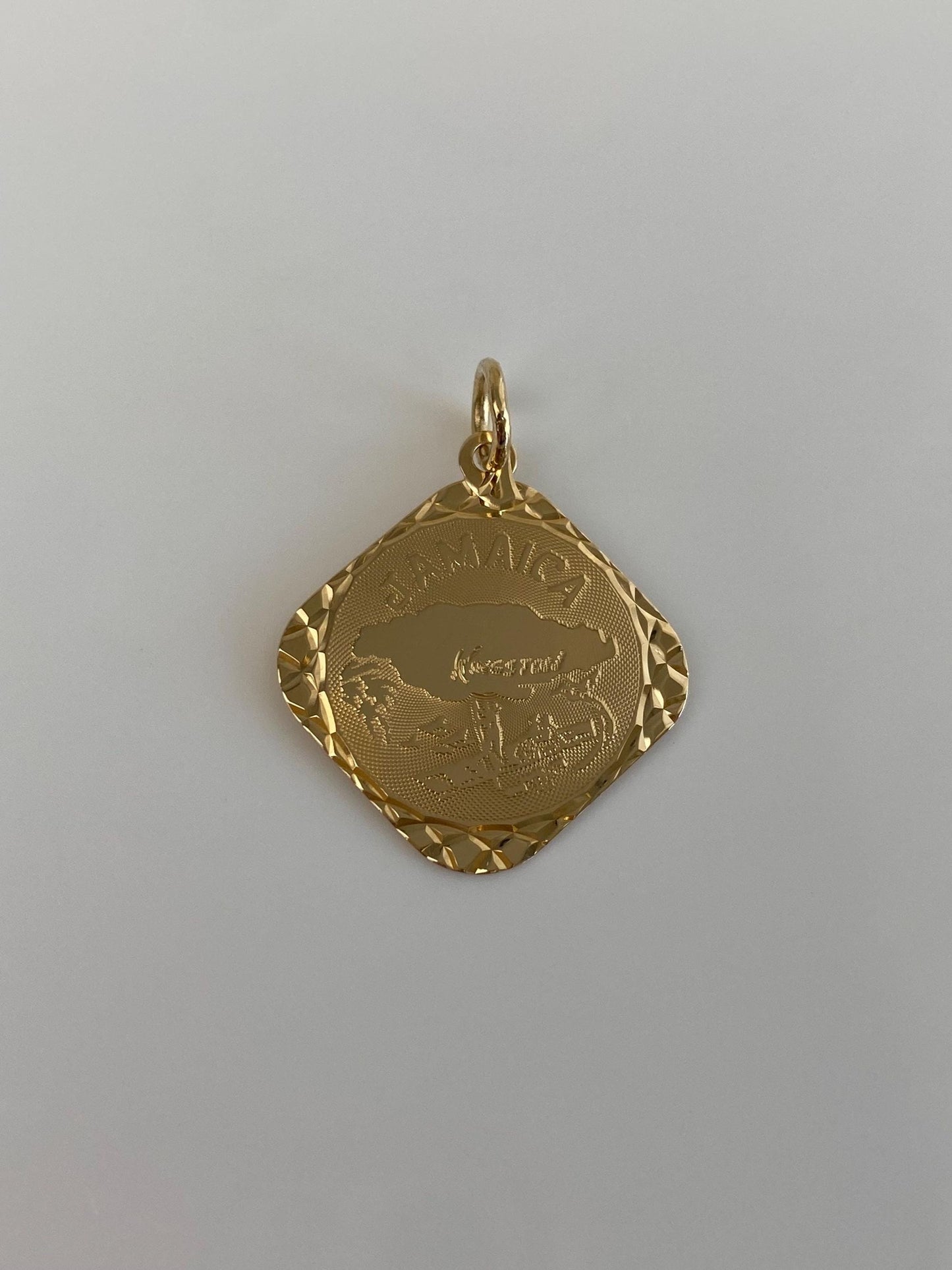 Vintage Solid 14k Yellow Gold Jamaica Charm
