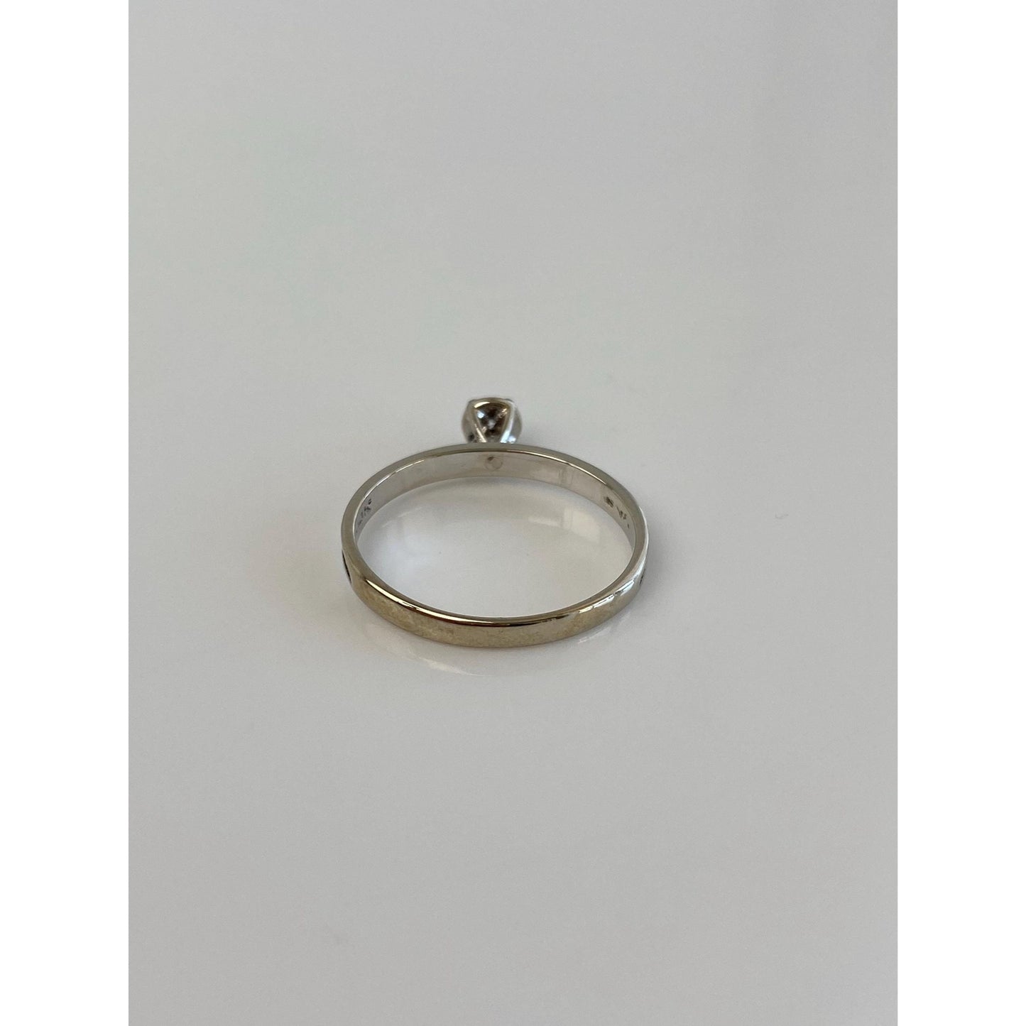 Vintage Solid 14k White Gold Diamond Ring - Size 5.75