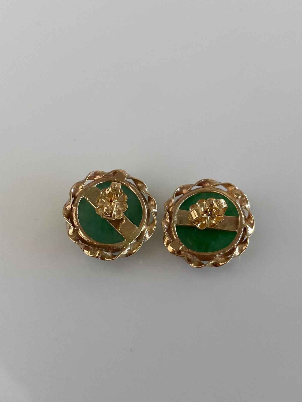 Vintage Solid 14k Yellow Gold Jade Drop Earrings