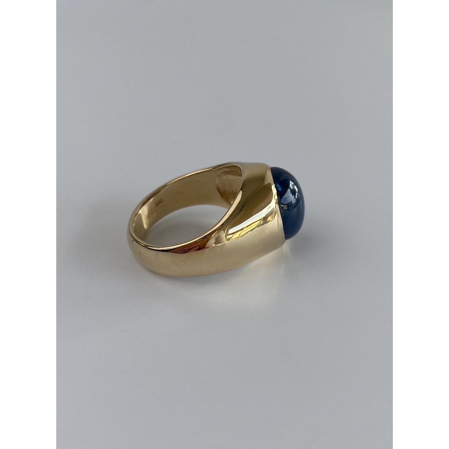 Solid 14k Yellow Gold Sapphire Signet Ring - Size 7.75
