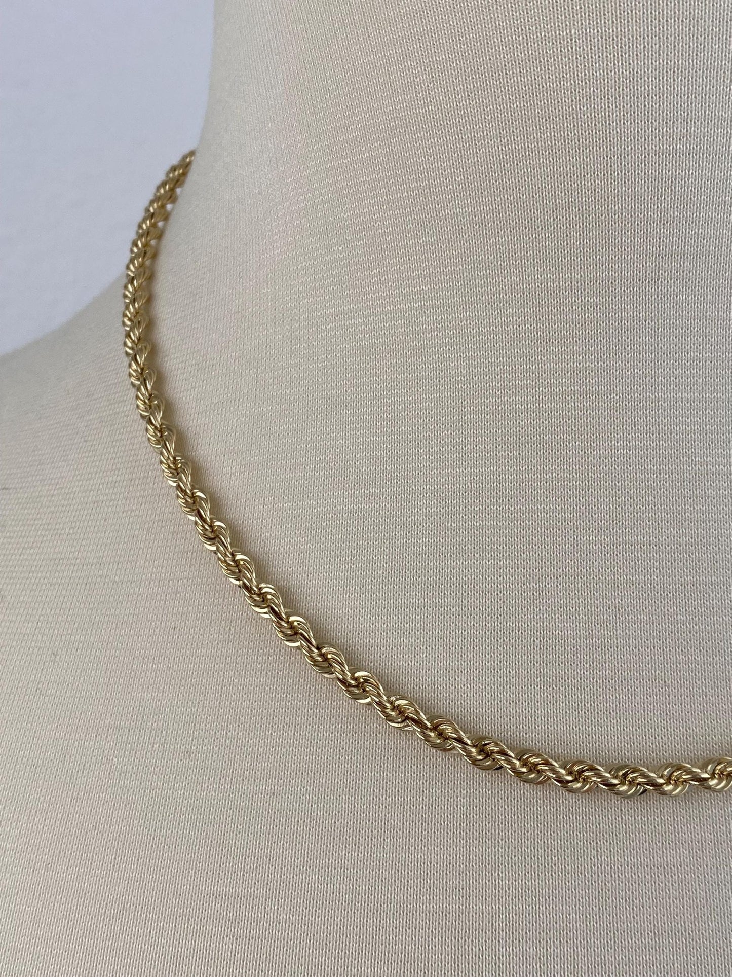 Vintage Solid 14k Yellow Gold Rope Chain Necklace - 18 inches