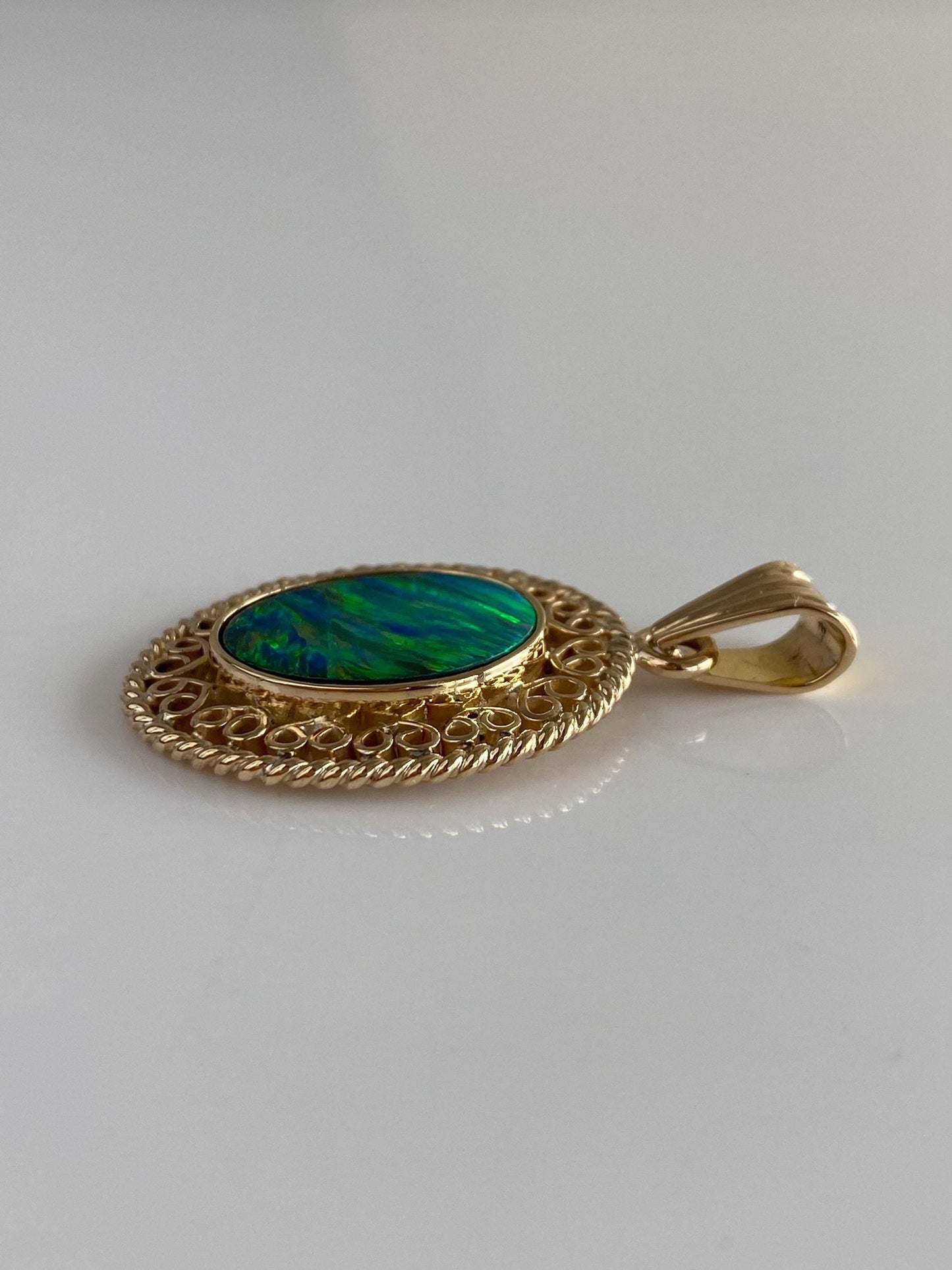 Vintage Solid 14k Yellow Gold Opal Doublet Charm