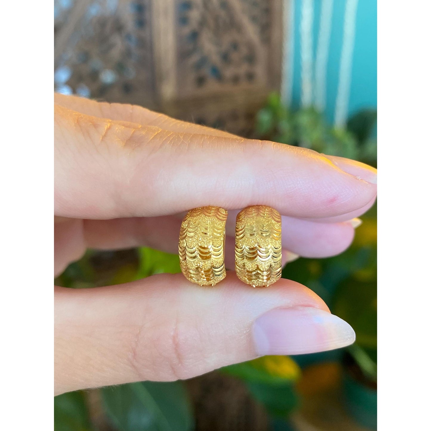 Vintage Solid 22k Yellow Gold High Karat Earrings