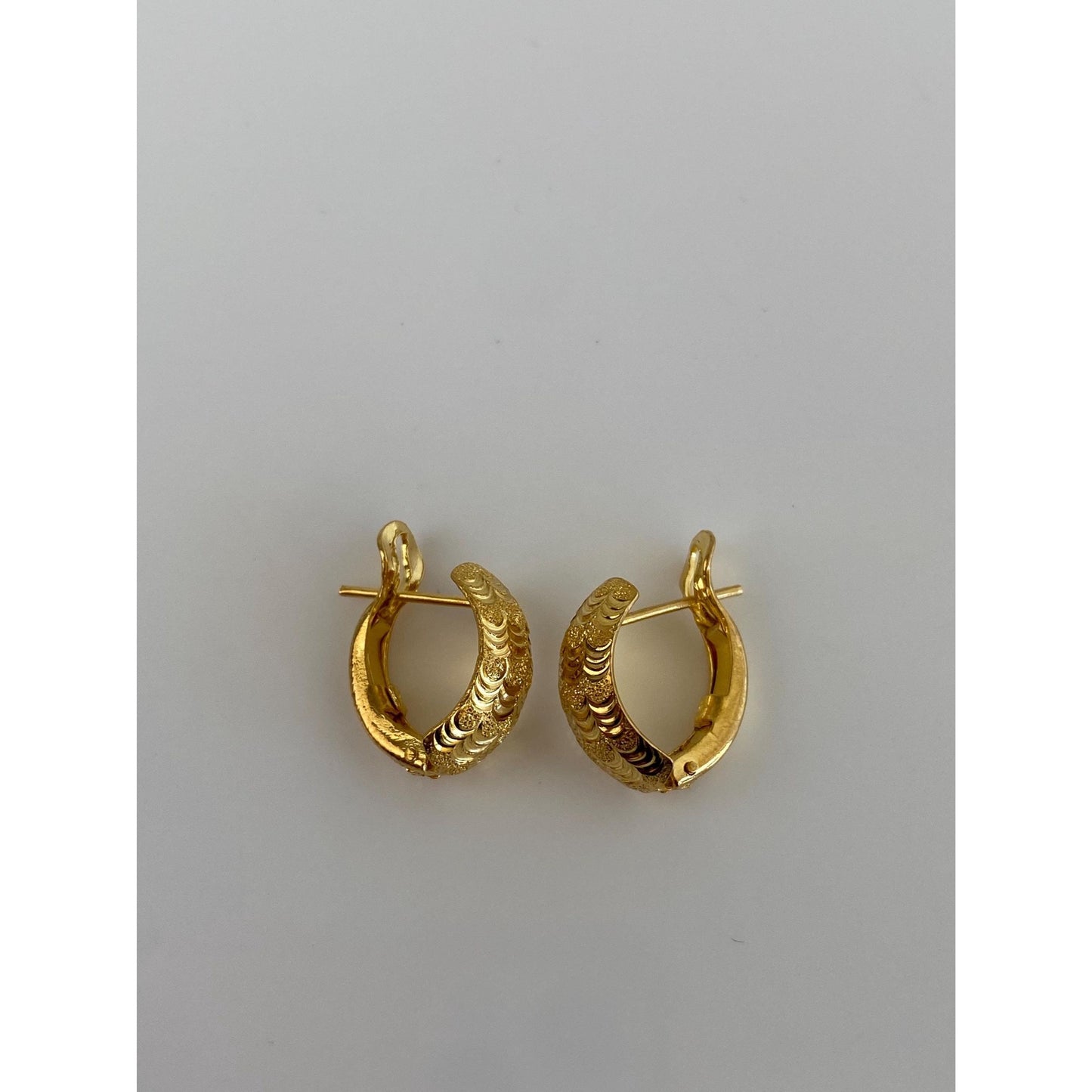 Vintage Solid 22k Yellow Gold High Karat Earrings