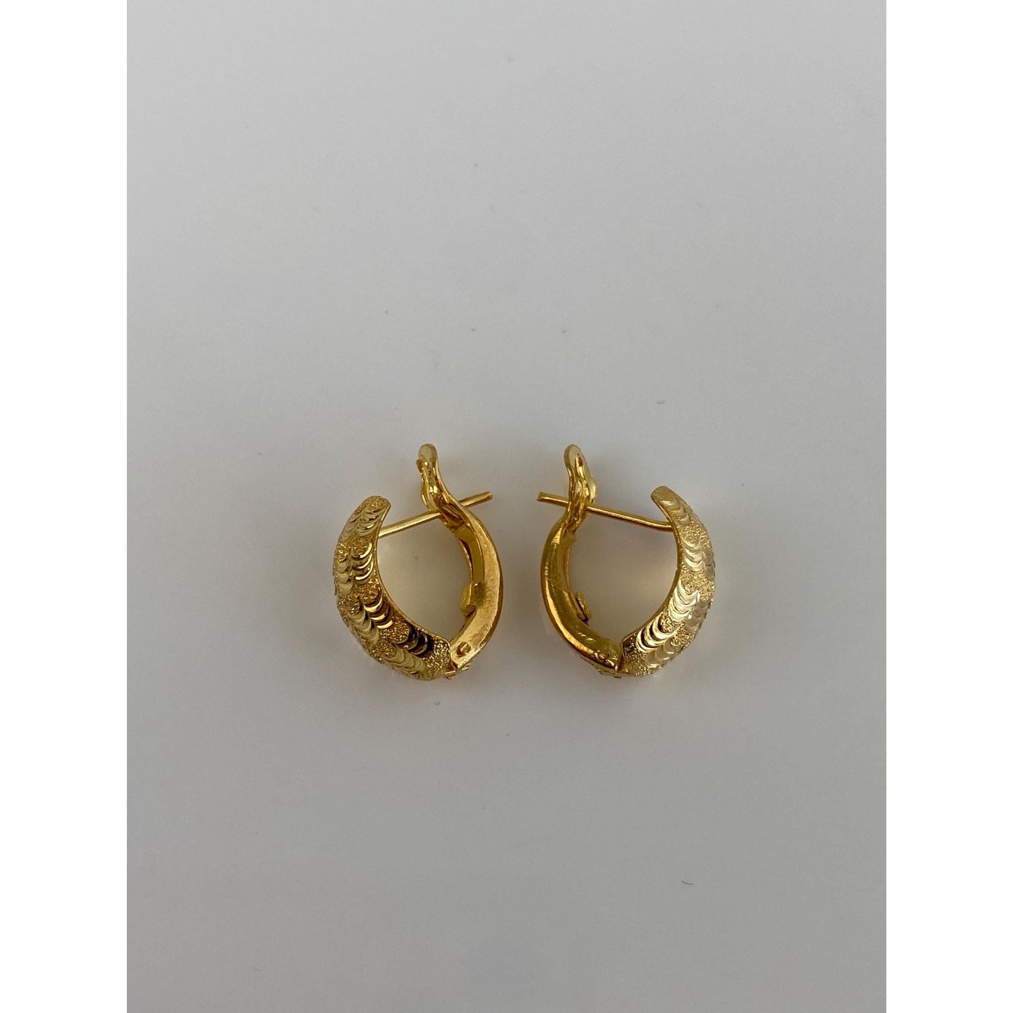Vintage Solid 22k Yellow Gold High Karat Earrings