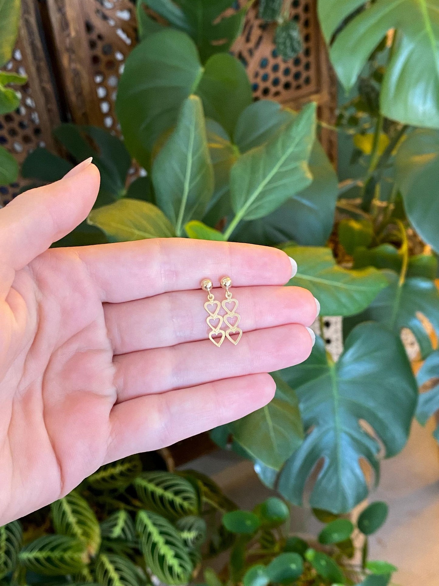 Vintage Solid 10k Yellow Gold Hearts Dangle Stud Earrings