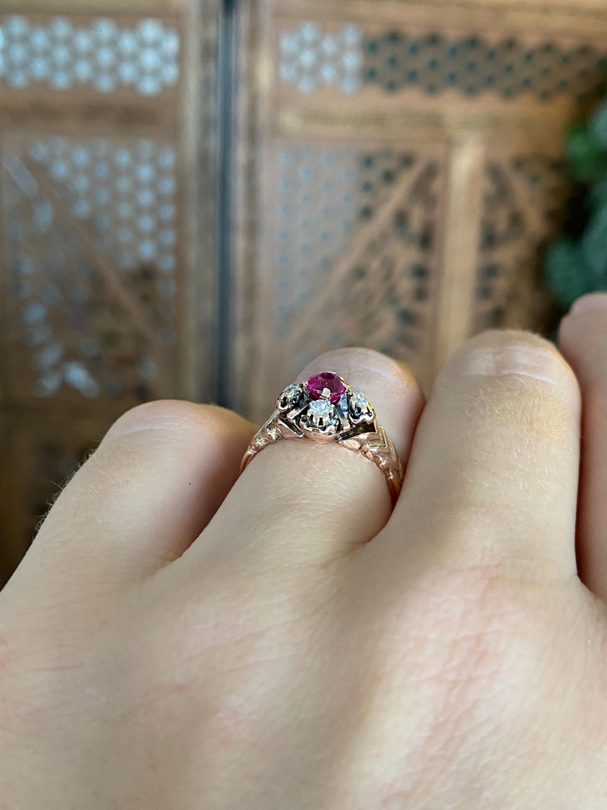 Vintage Solid 10k Rose Gold Diamonds Pink Sapphire Designed Ring - Size 5