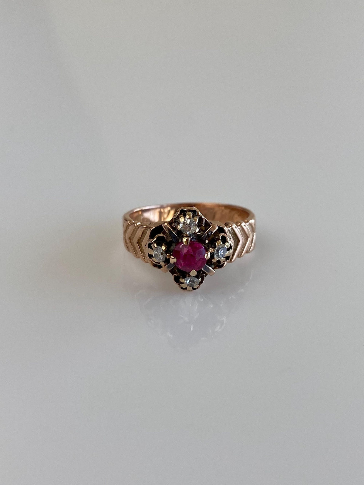 Vintage Solid 10k Rose Gold Diamonds Pink Sapphire Designed Ring - Size 5