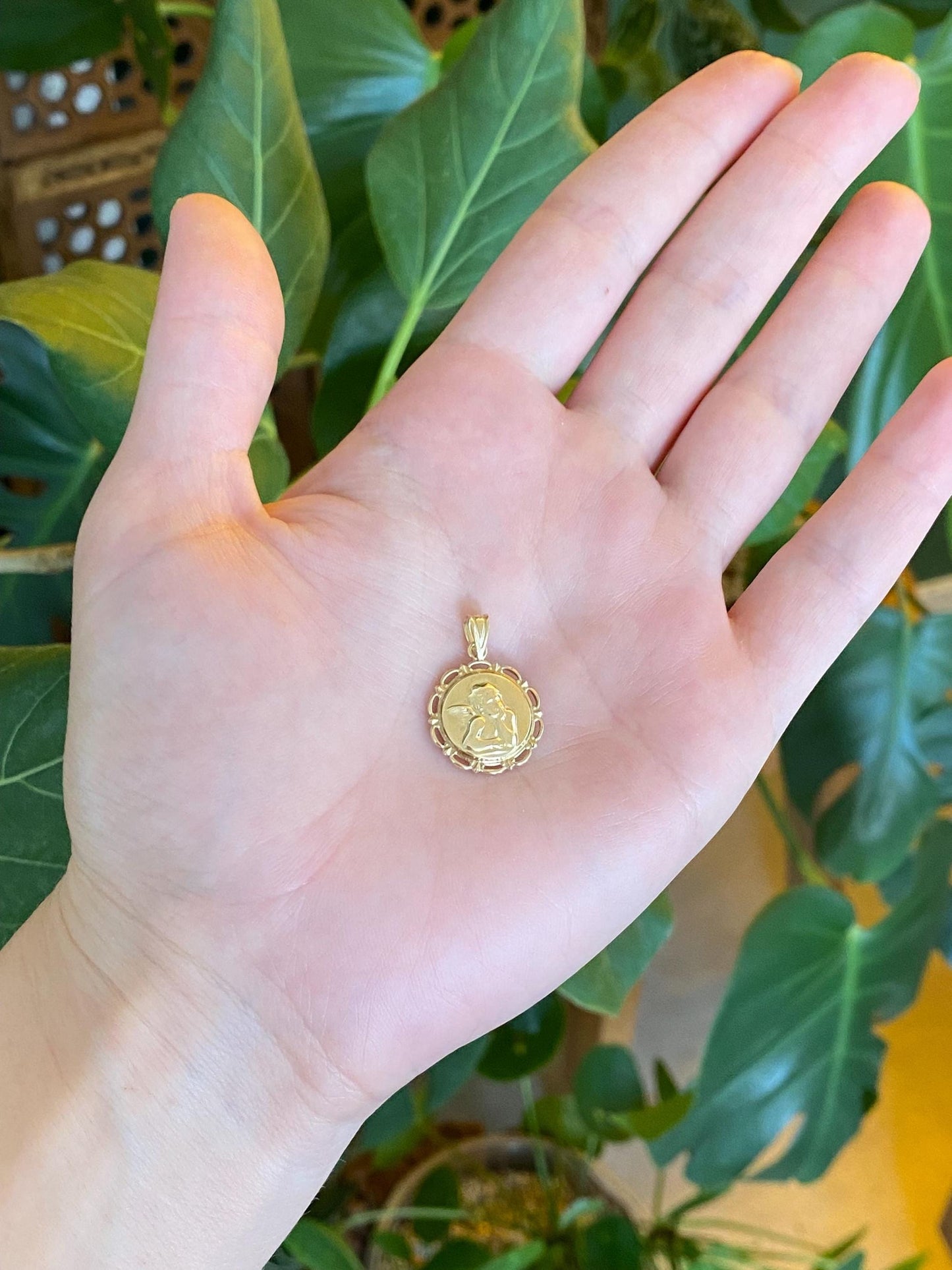 Vintage Solid 14k Yellow Gold Cherub Angel Charm