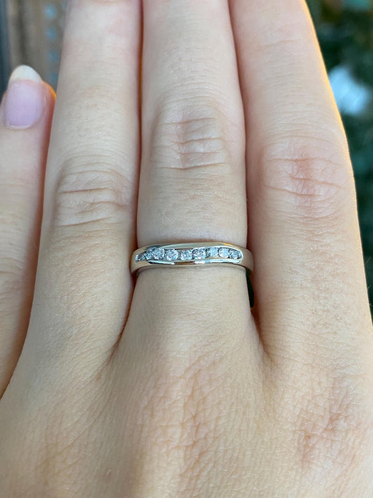 Vintage Solid 14k White Gold Diamond Wavy Ring Band - Size 6.5
