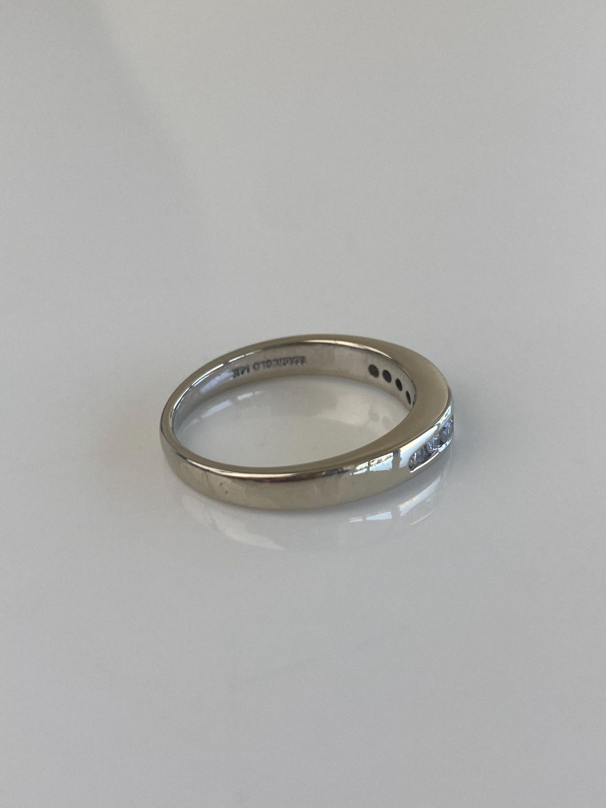 Vintage Solid 14k White Gold Diamond Wavy Ring Band - Size 6.5