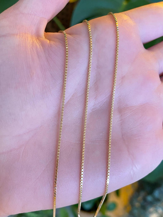 Vintage Solid 14k Yellow Gold Long Box Chain Necklace - 30 inches