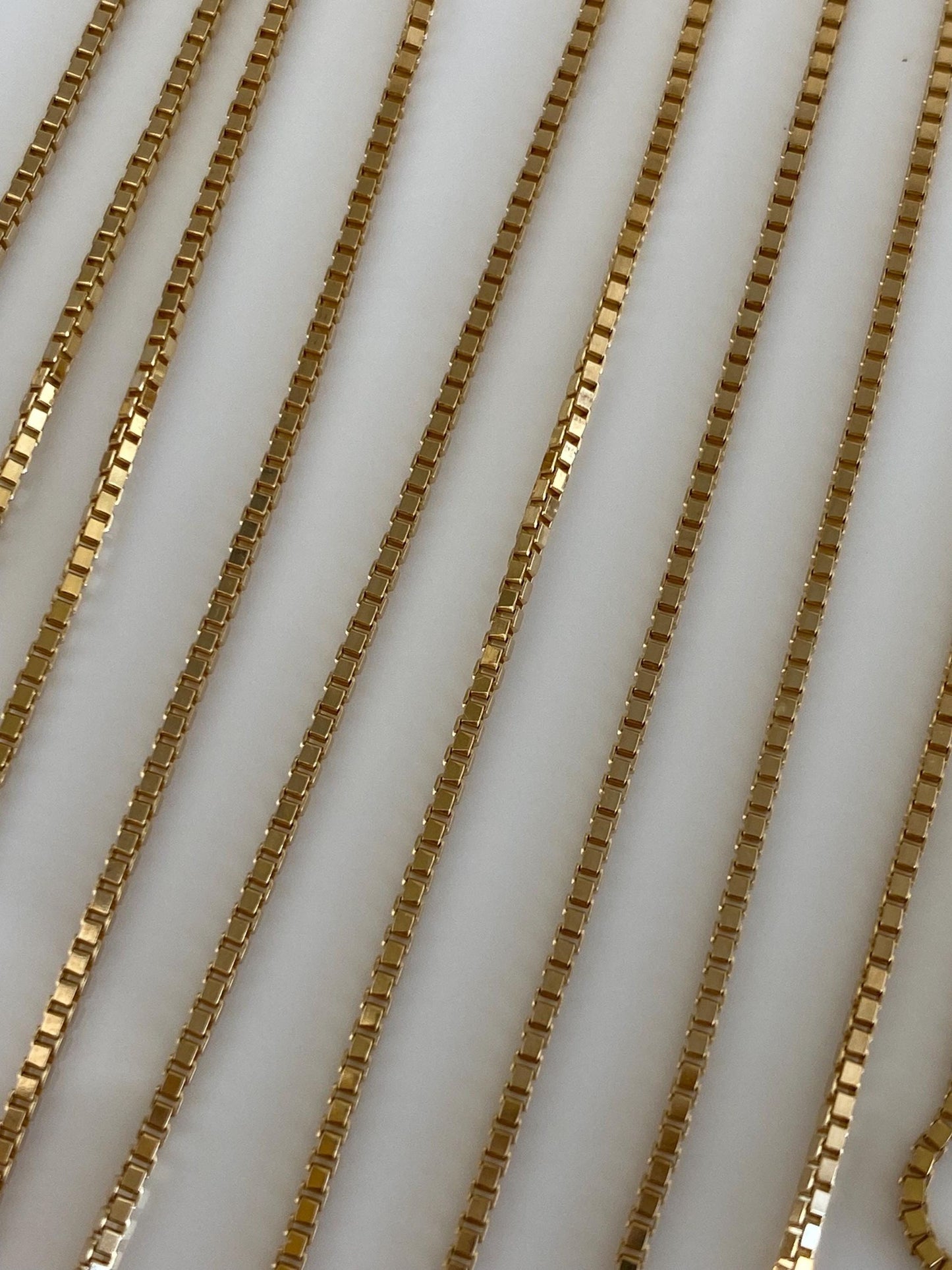 Vintage Solid 14k Yellow Gold Long Box Chain Necklace - 30 inches