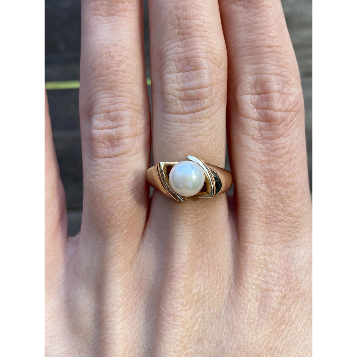 Vintage Solid 10k Yellow Gold Pearl Ring - Size 5.5