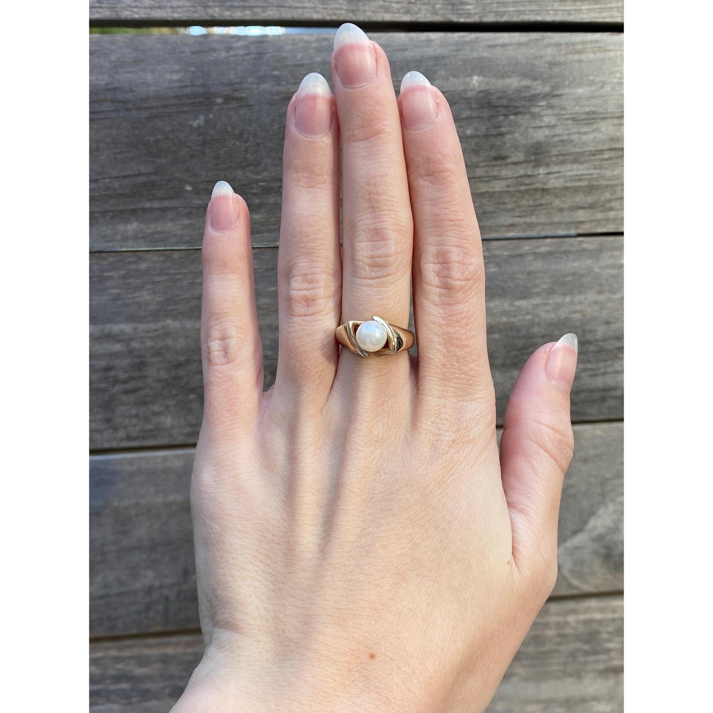 Vintage Solid 10k Yellow Gold Pearl Ring - Size 5.5