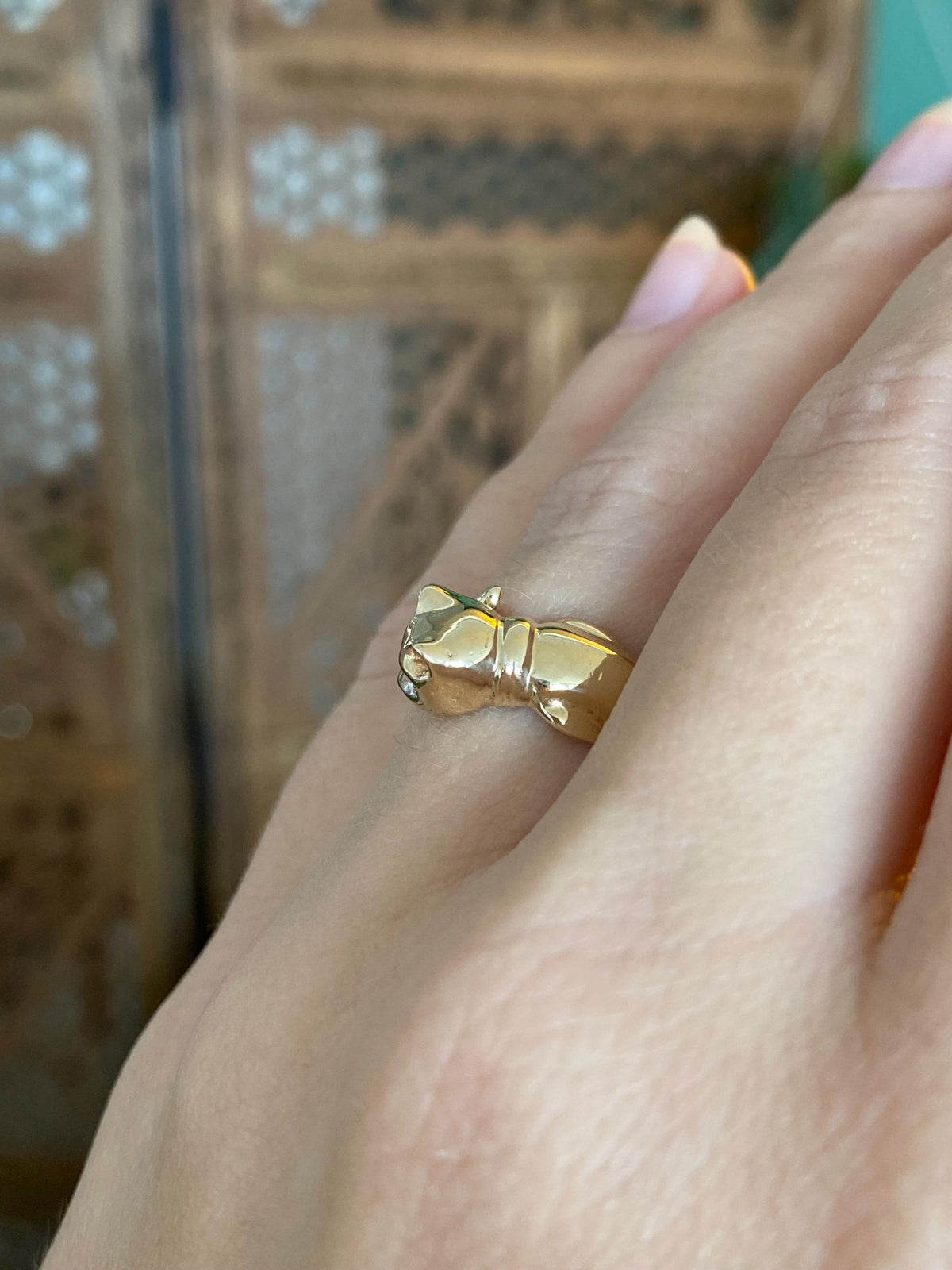 Vintage Solid 10k Yellow Gold Diamond Eyes Cat Ring - Size 5.5