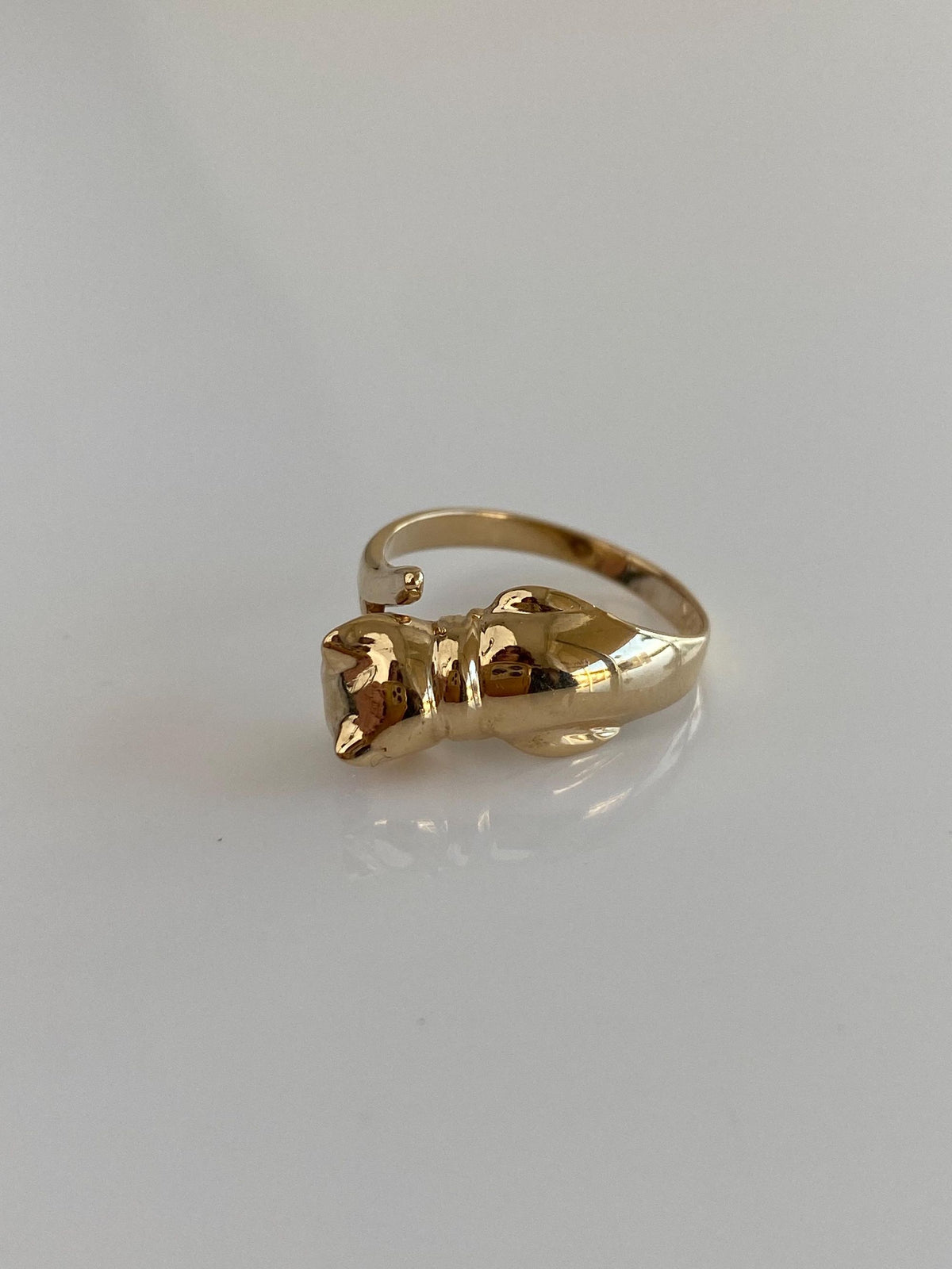 Vintage Solid 10k Yellow Gold Diamond Eyes Cat Ring - Size 5.5