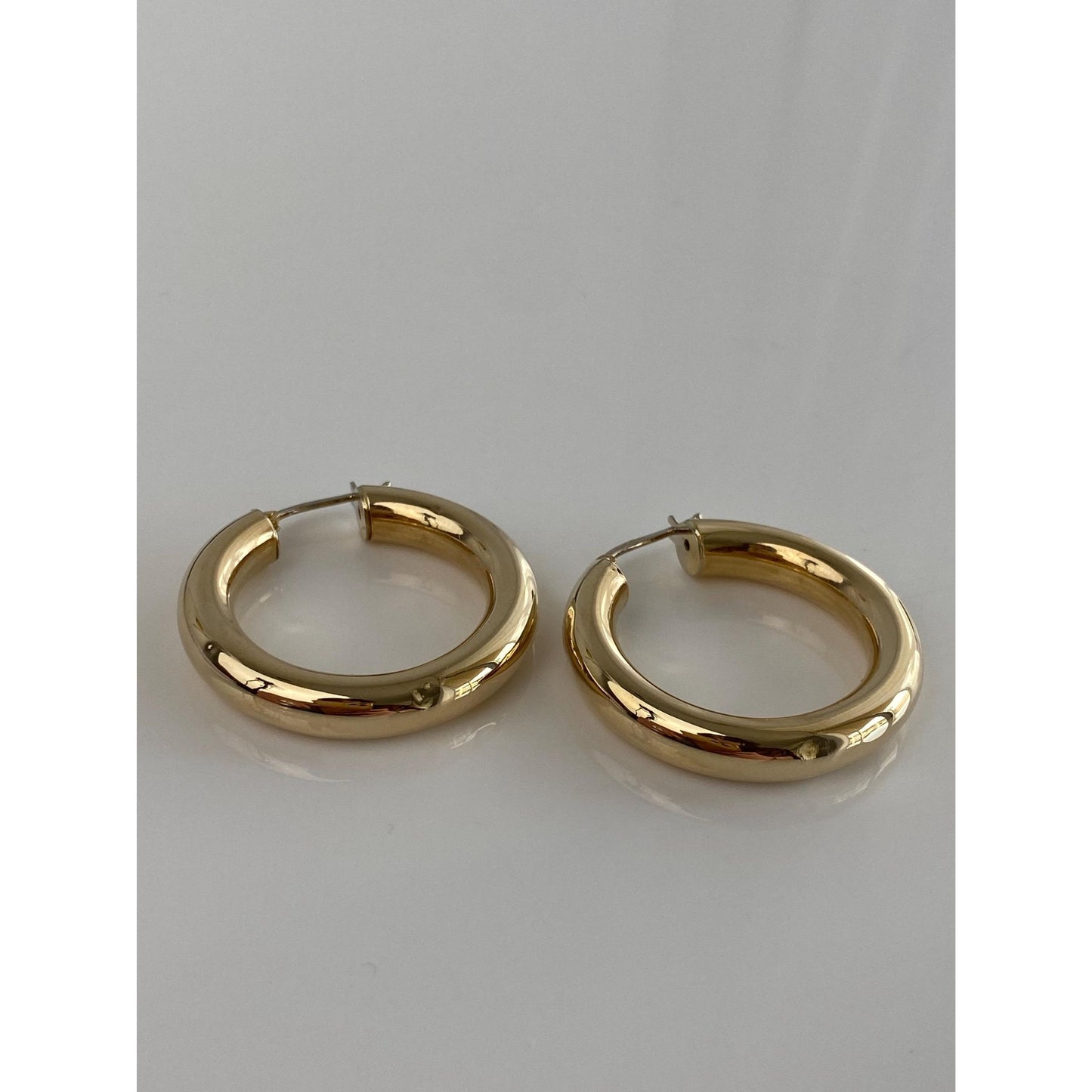 Vintage 14k Yellow Gold Chunky Hoop Earrings