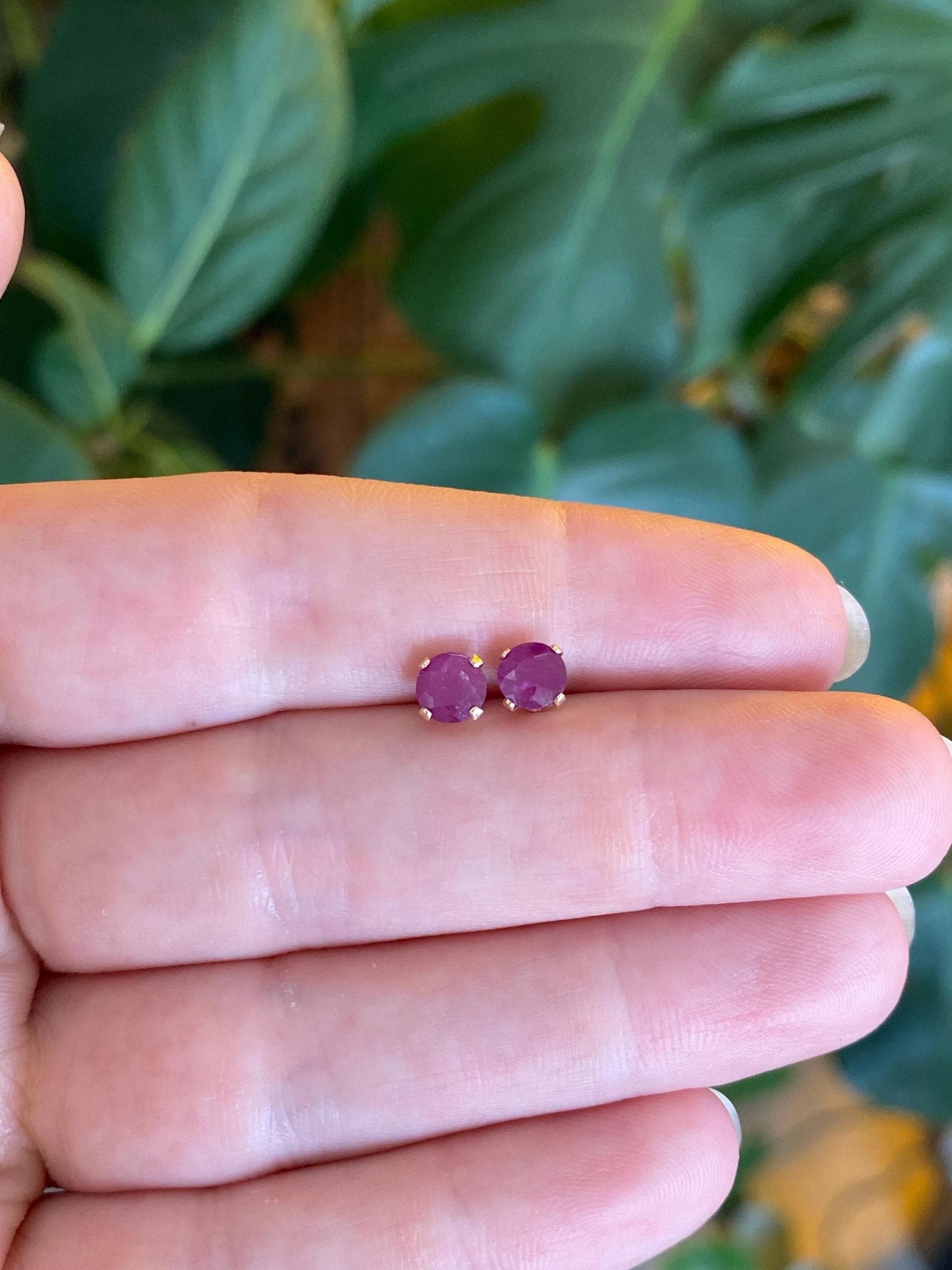 Vintage Solid 14k Yellow Gold Rose Cut Ruby Stud Earrings