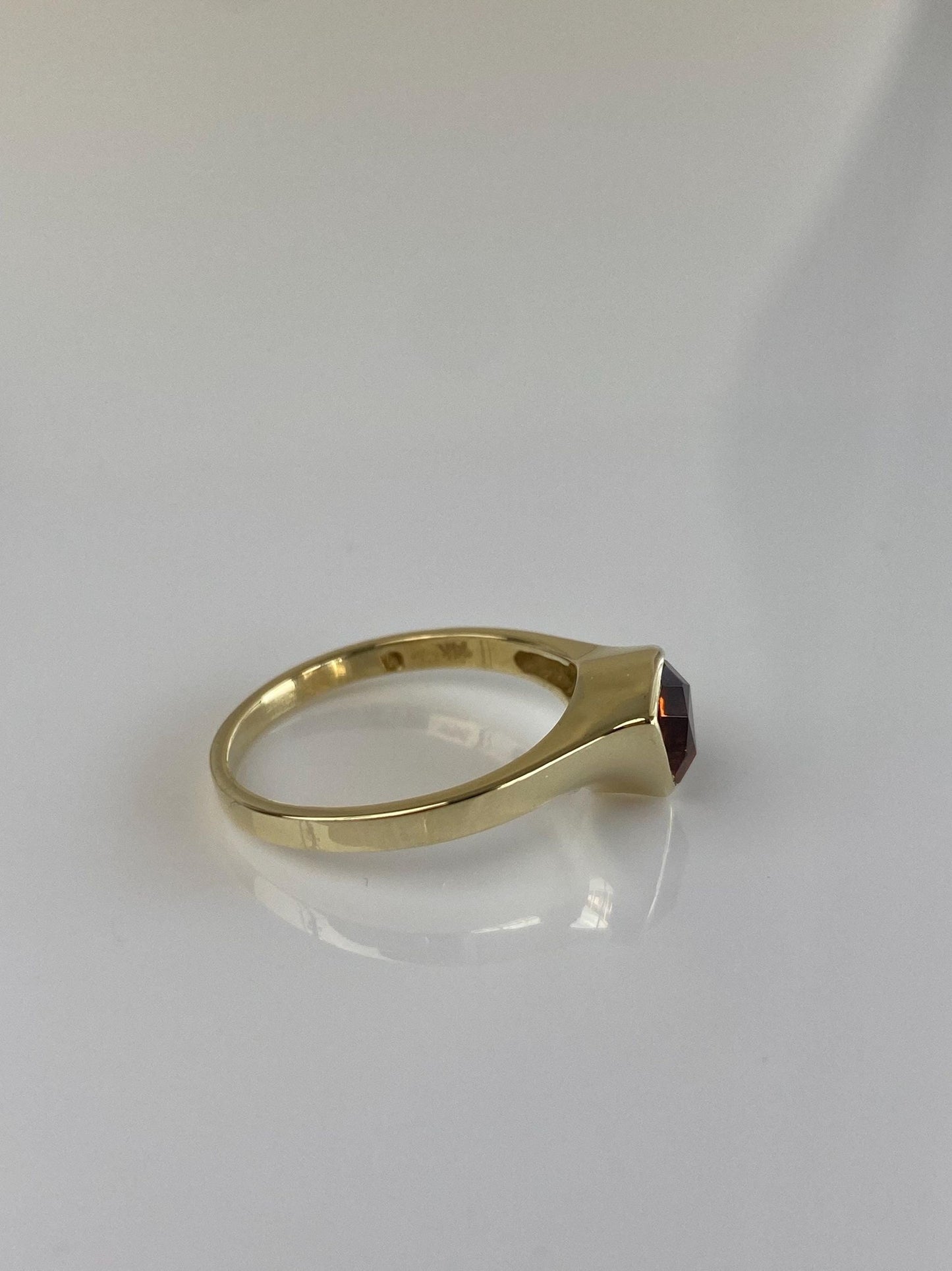 Vintage Solid 14k Yellow Gold Citrine Ring - Size 6.25