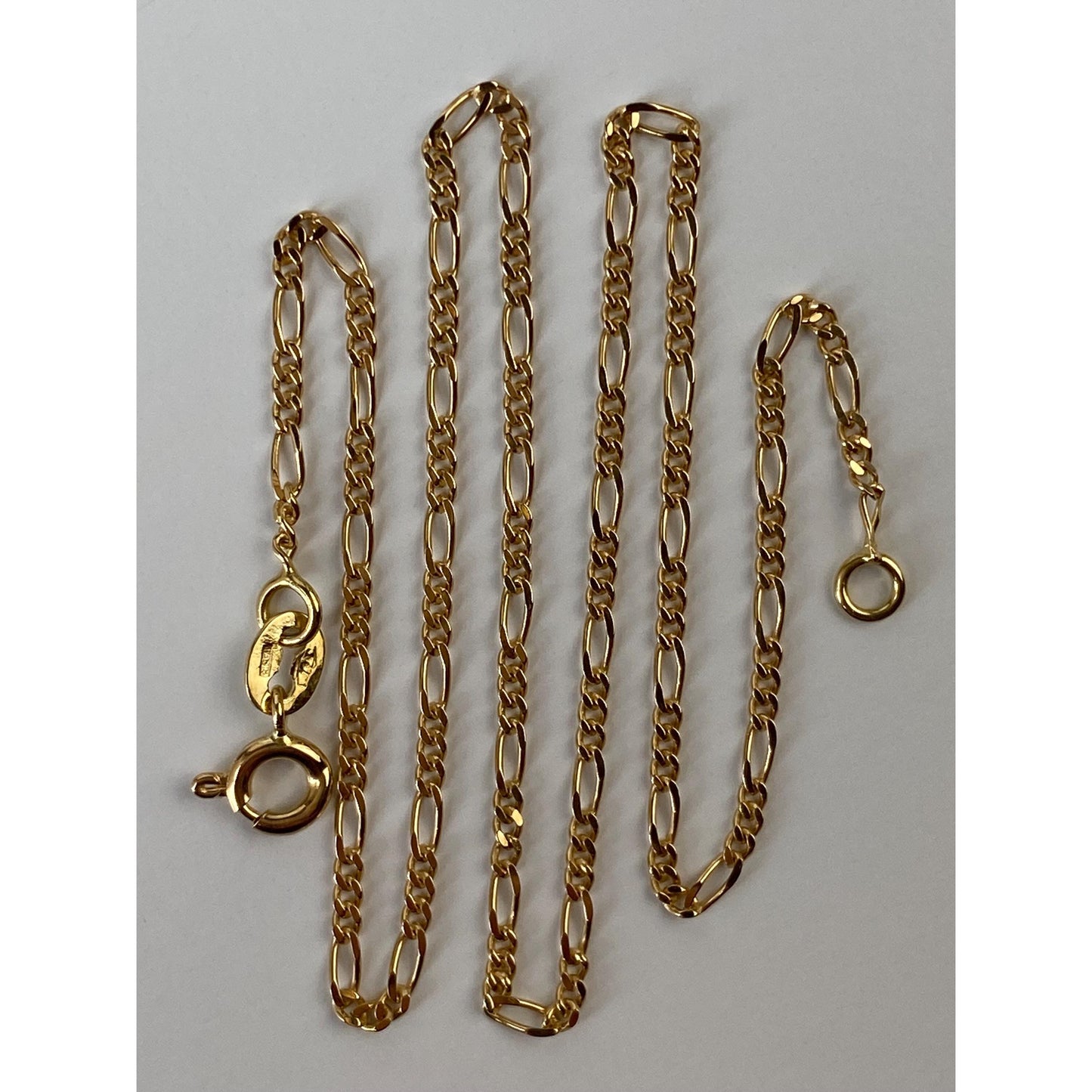 Vintage Solid 18k Yellow Gold Figaro Chain Necklace - 13.75 inches