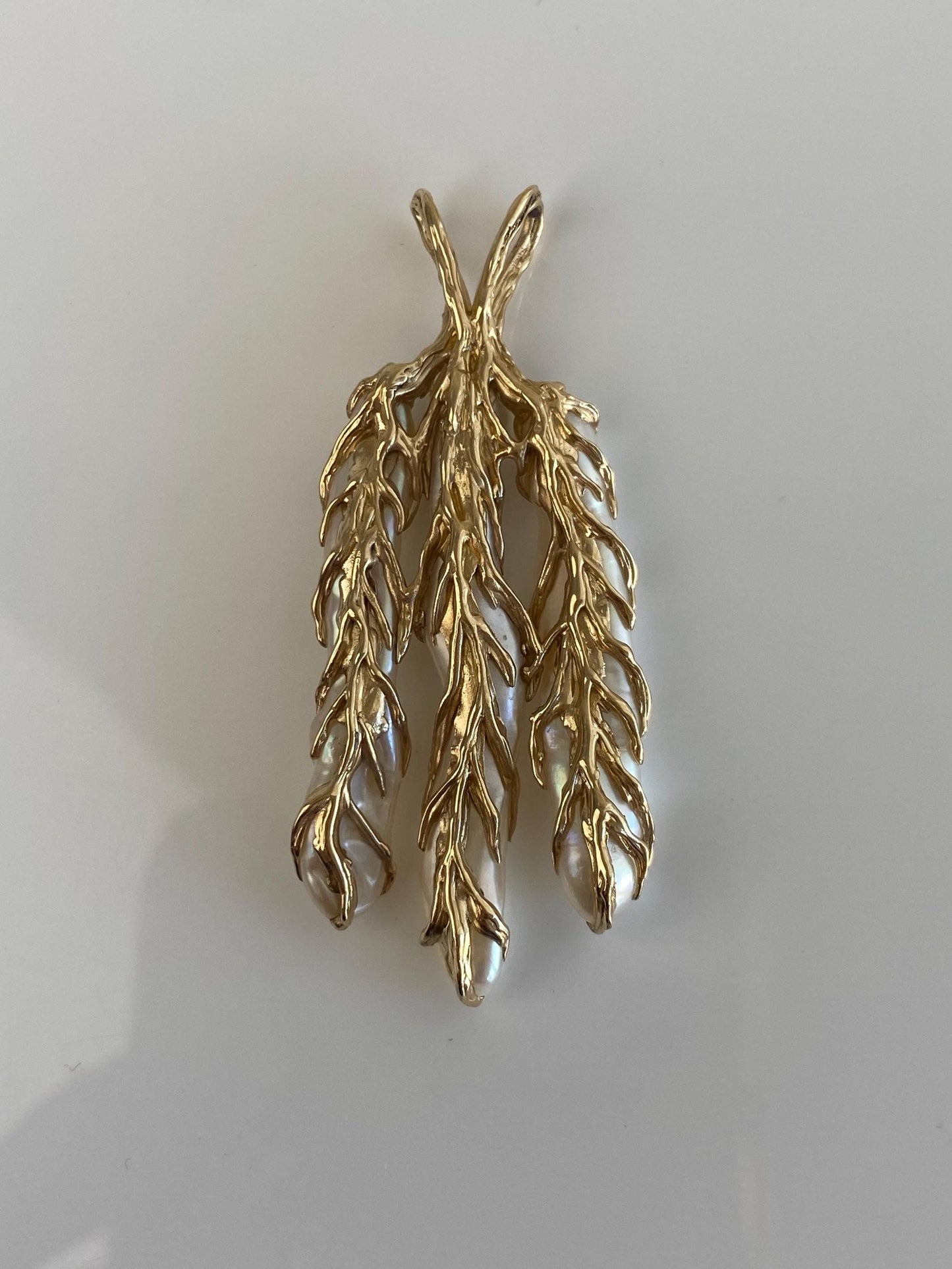 Vintage Solid 14k Yellow Gold Freshwater Stick Pearl Charm