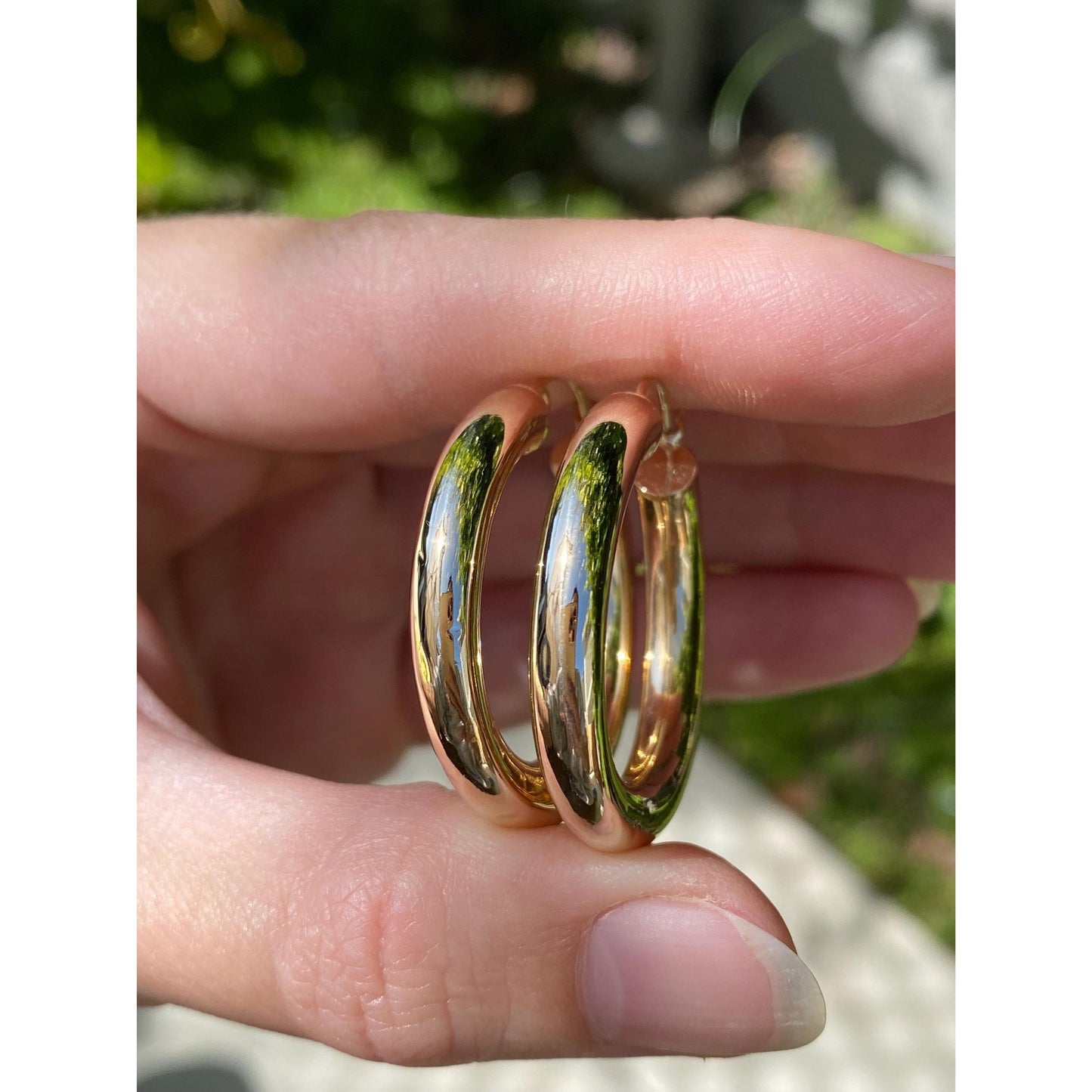 Vintage 14k Yellow Gold Chunky Hoop Earrings