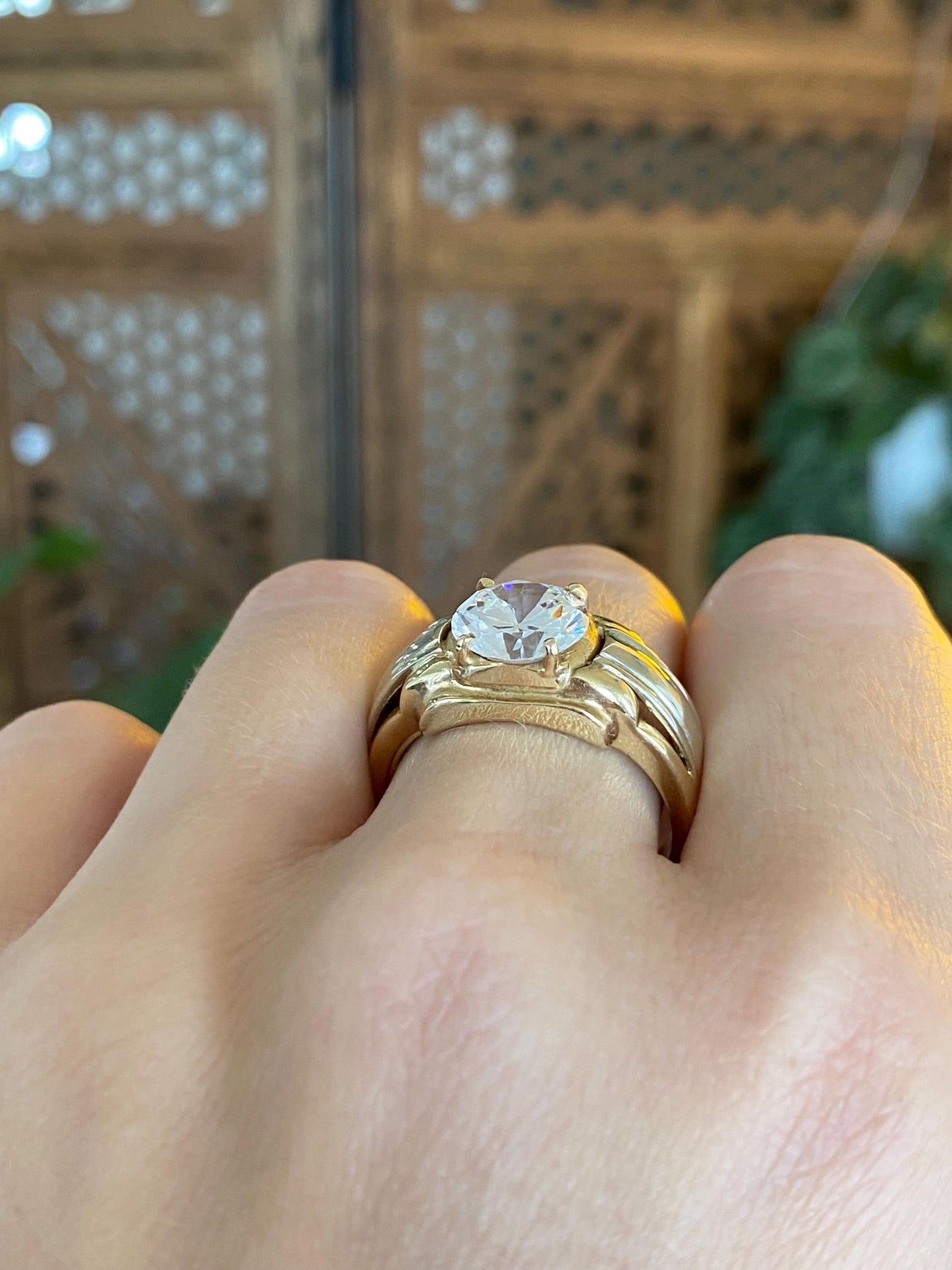 Vintage Solid 14k White & Yellow Gold Clear Cubic Zirconia Ring Band - Size 9.5