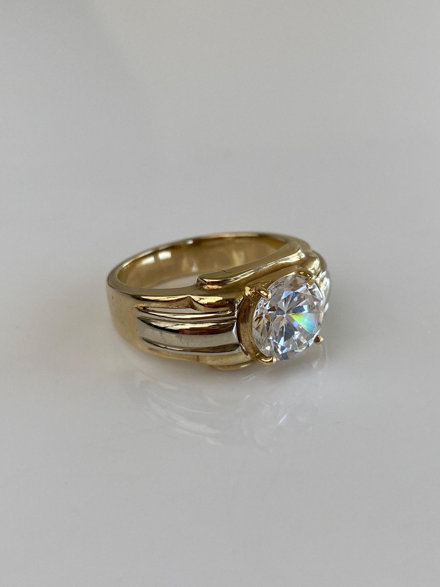 Vintage Solid 14k White & Yellow Gold Clear Cubic Zirconia Ring Band - Size 9.5