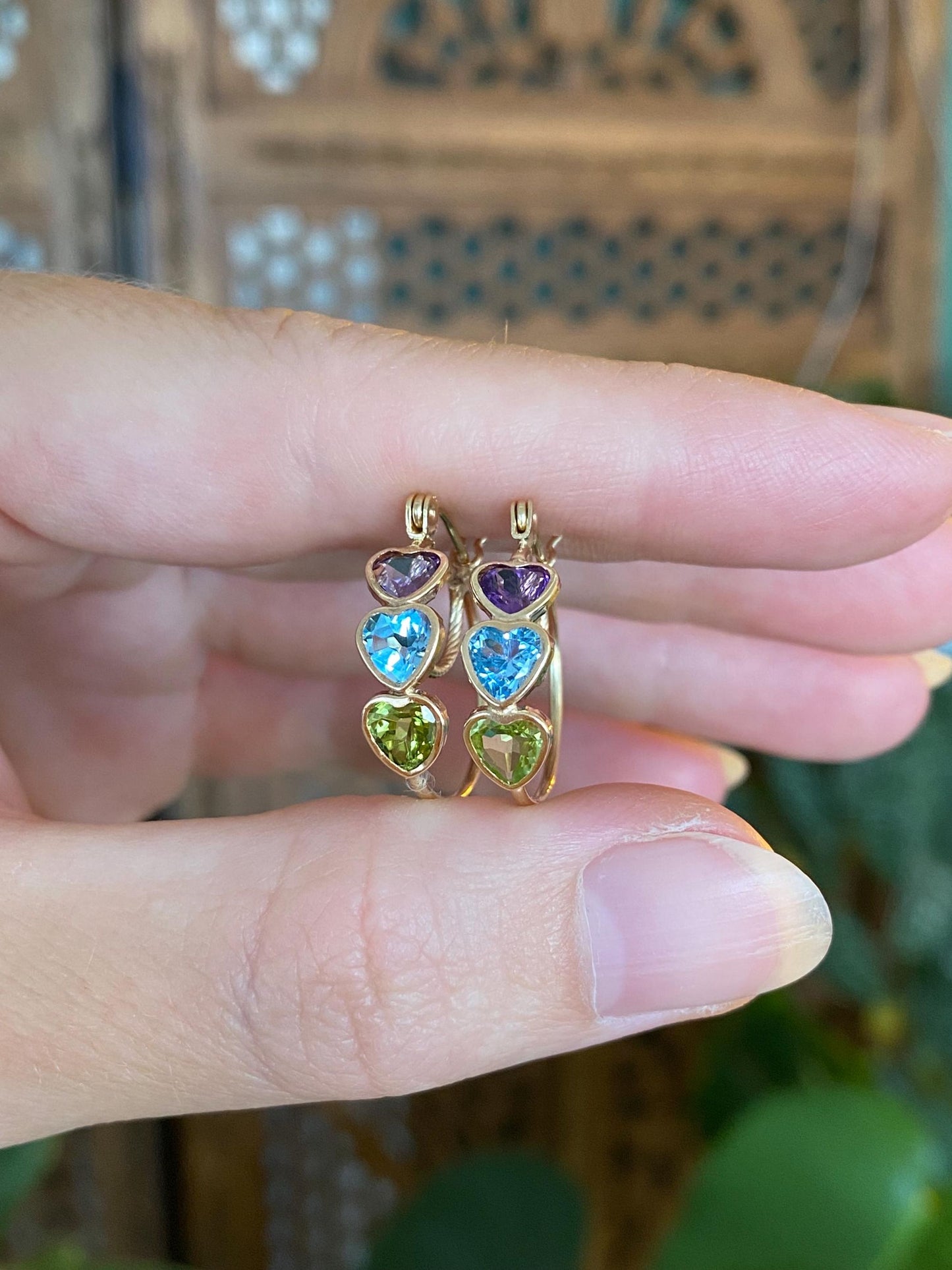 Vintage 10k Yellow Gold Amethyst Topaz Peridot Hearts Hoop Earrings
