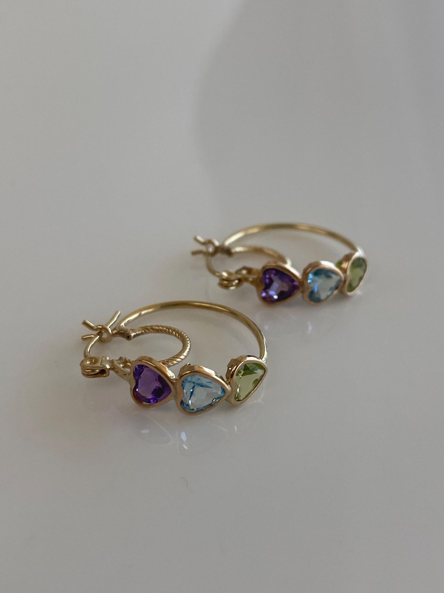 Vintage 10k Yellow Gold Amethyst Topaz Peridot Hearts Hoop Earrings