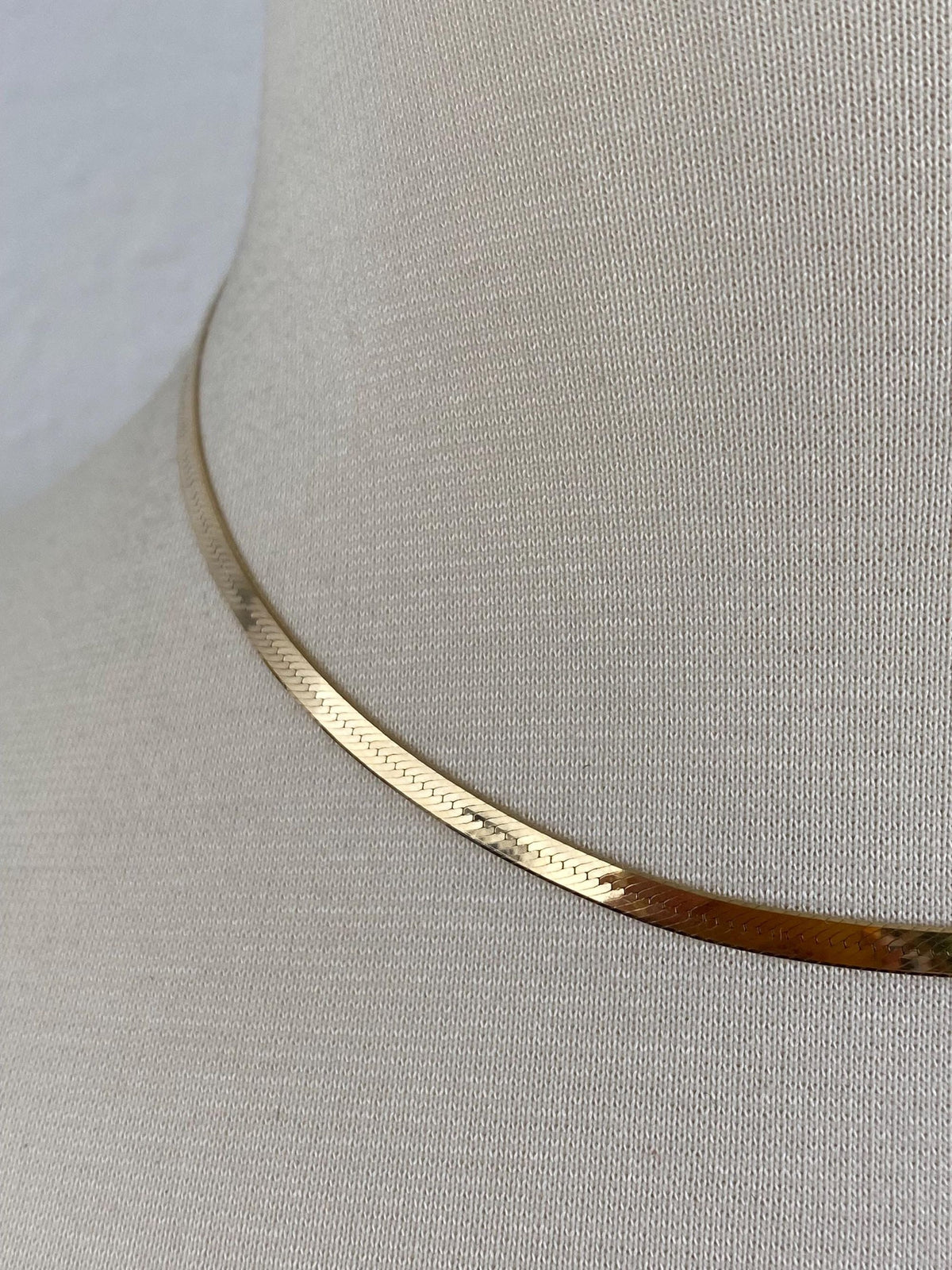 Vintage Solid 14k Yellow Gold Slim Herringbone Chain Necklace - 16 inches