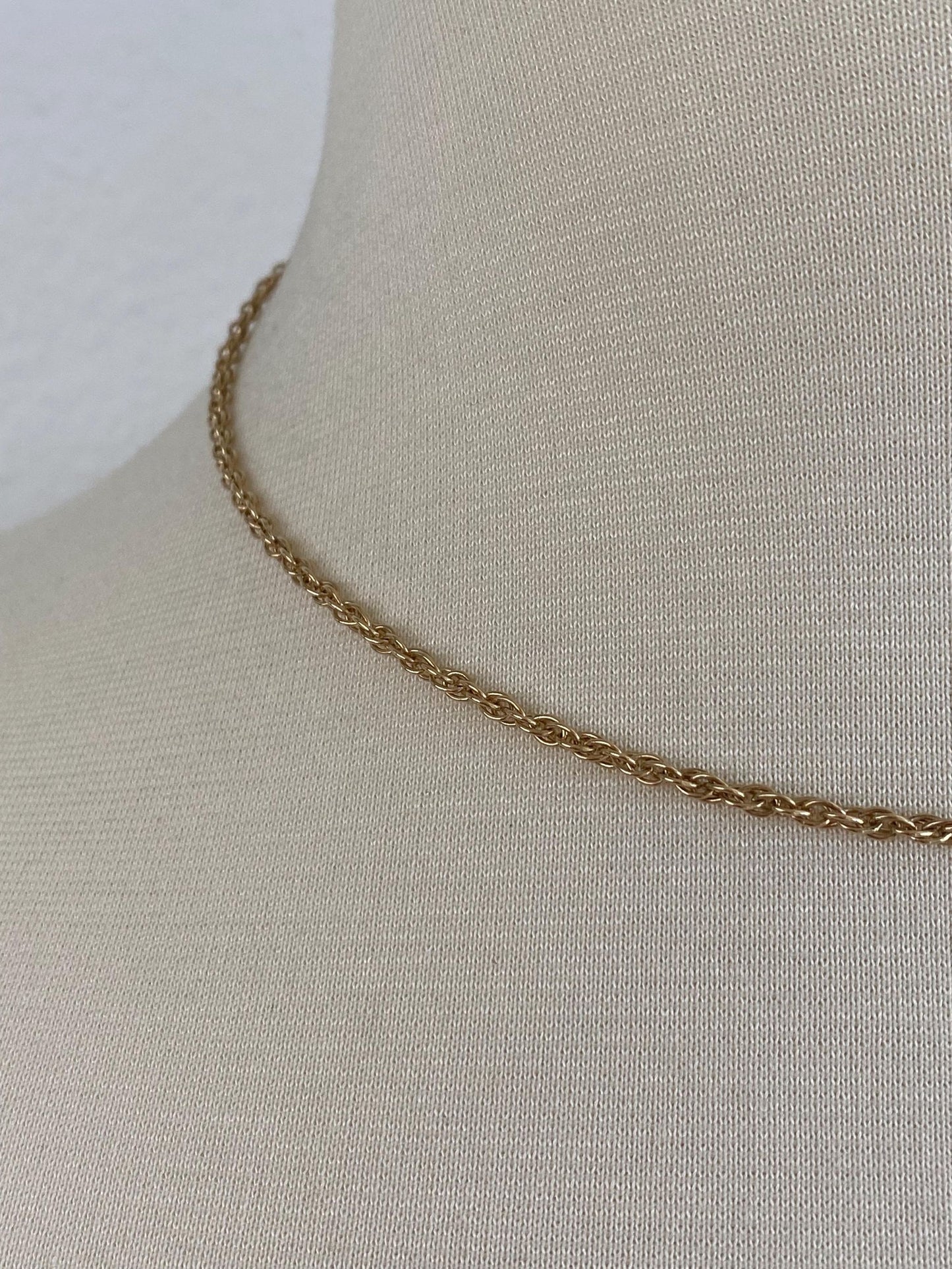 Vintage Solid 14k Yellow Gold Chain Necklace - 16.5 inches