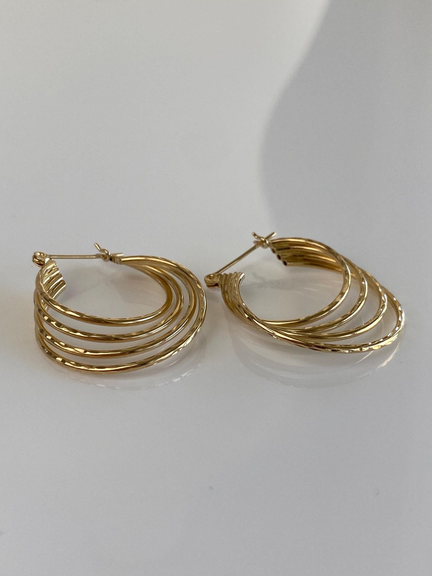 Vintage 14k Yellow Gold Diamond Cut Stacked Hoop Earrings
