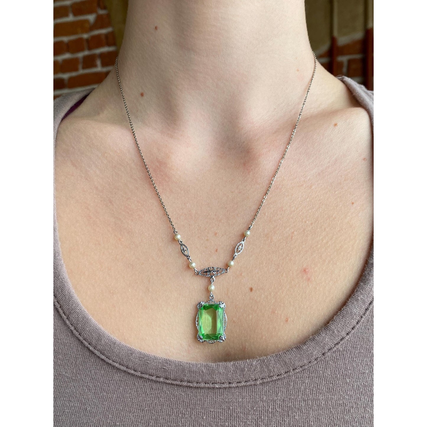 Solid 10k White Gold Green Cubic Zirconia Pearl Art Deco Necklace - 19.25 inches